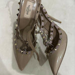 Rockstud 100 Caged Pumps in Patent Leather - Endless - UAE Rental and Resale for Women's Fashion