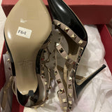 Rockstud Pumps - Endless - UAE Rental and Resale for Women's Fashion