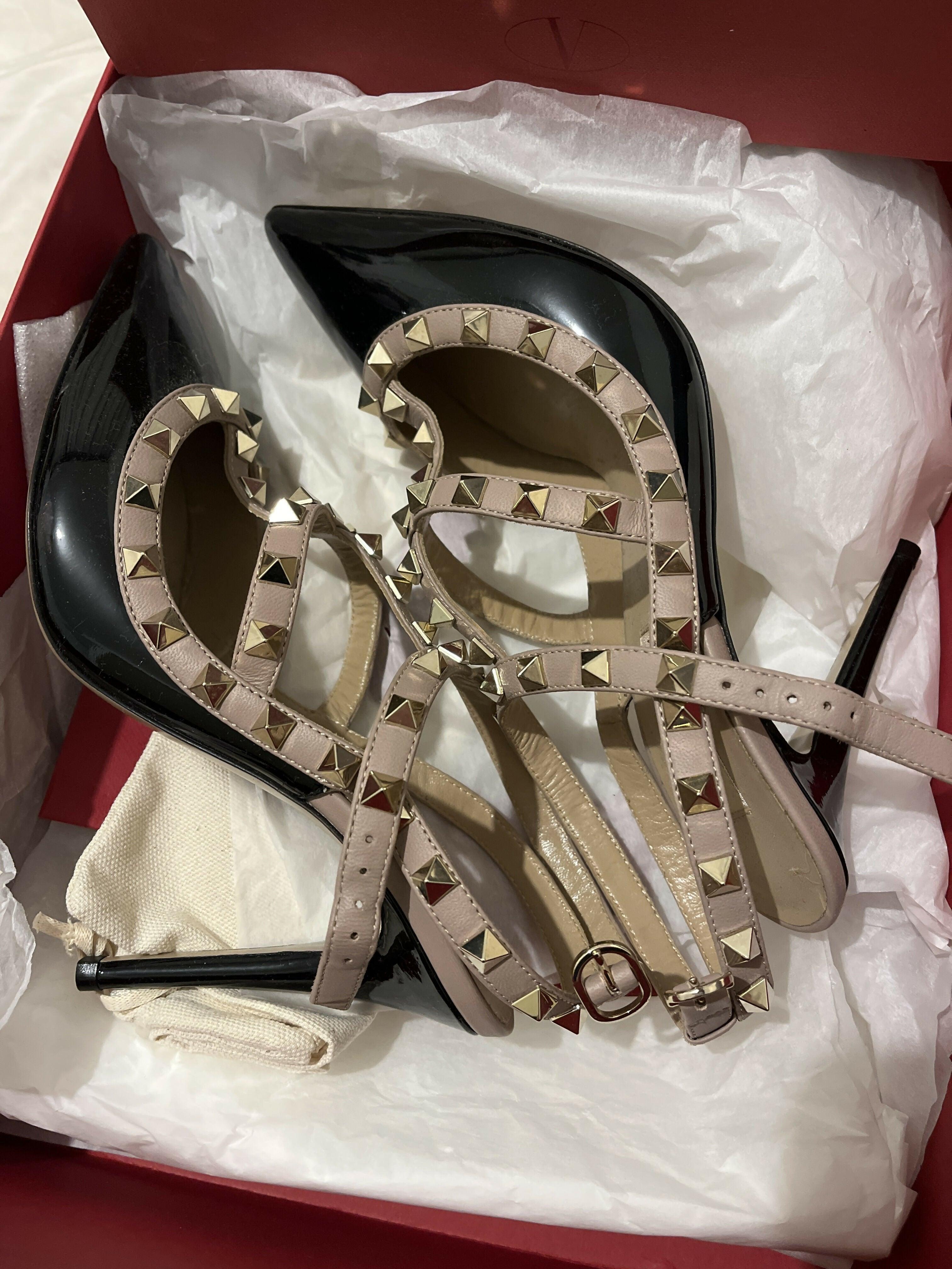 Rockstud Pumps - Endless - UAE Rental and Resale for Women's Fashion