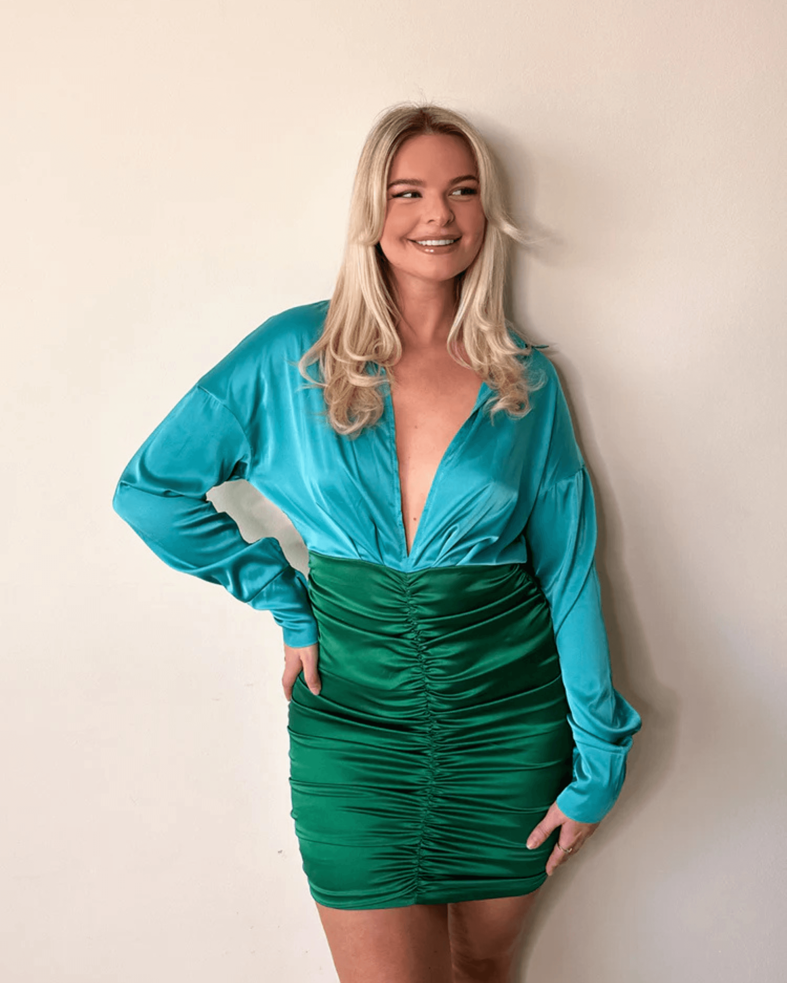 Runway the label shirt dress - Endless - UAE Rental and Resale for Women's Fashion