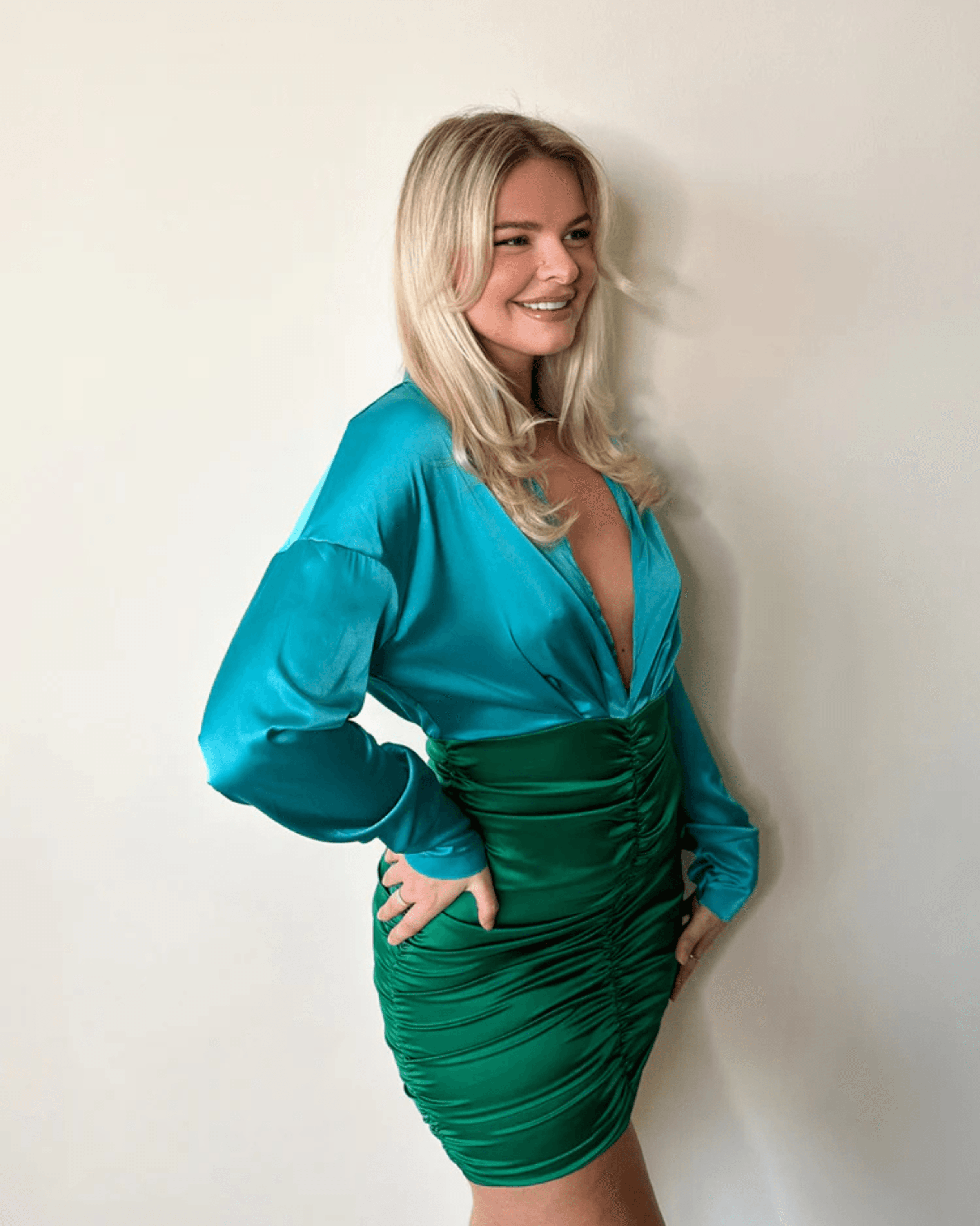 Runway the label shirt dress - Endless - UAE Rental and Resale for Women's Fashion
