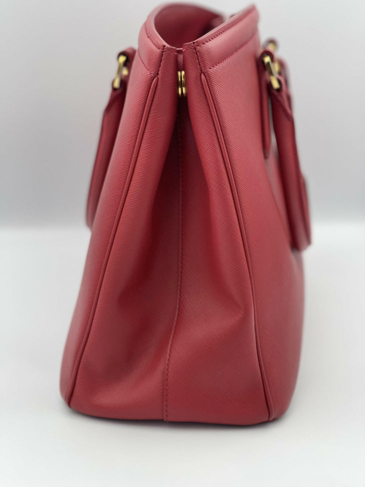 Saffiano Lux Leather Parabole - Endless - UAE Rental and Resale for Women's Fashion