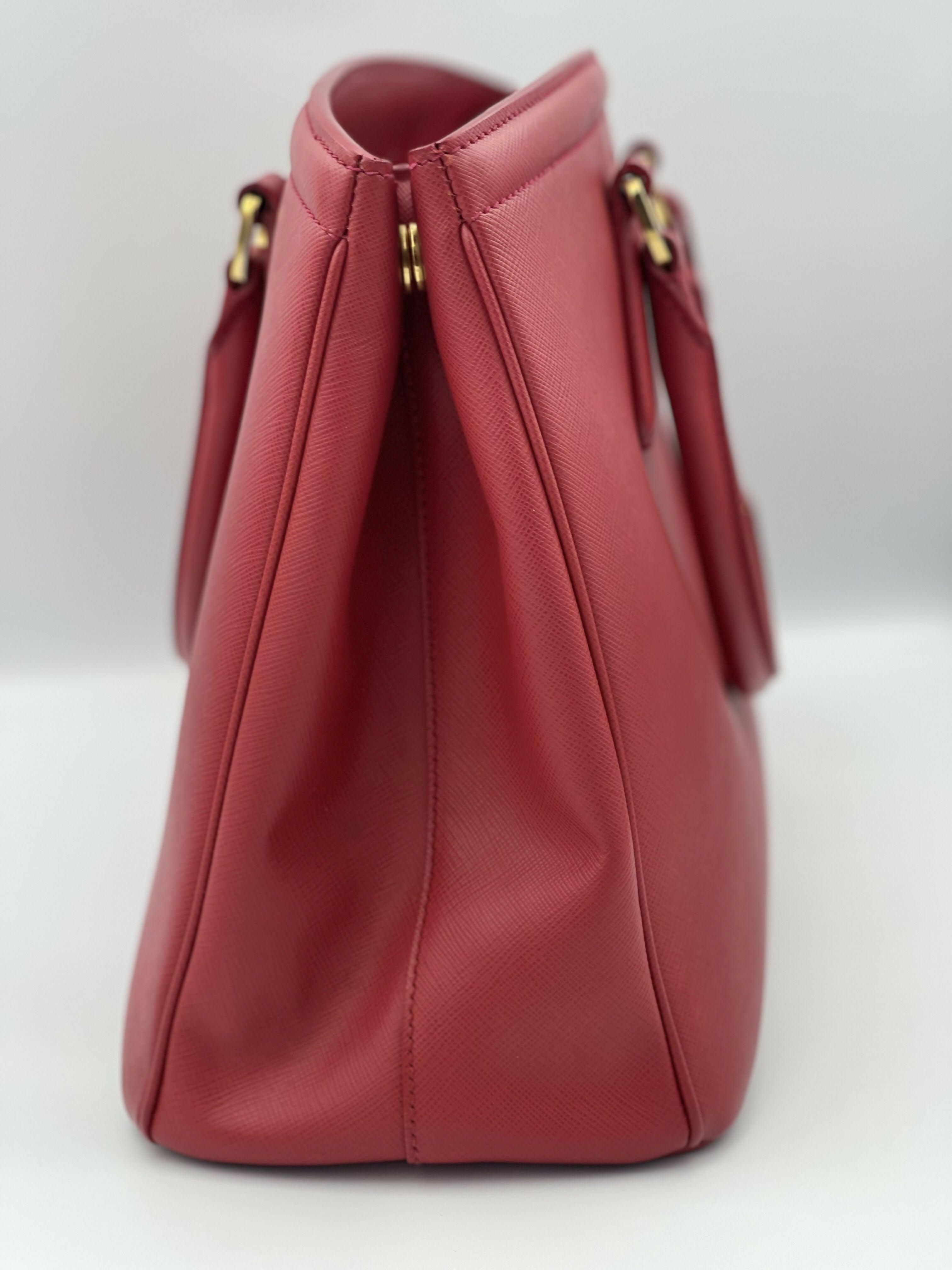 Saffiano Lux Leather Parabole - Endless - UAE Rental and Resale for Women's Fashion