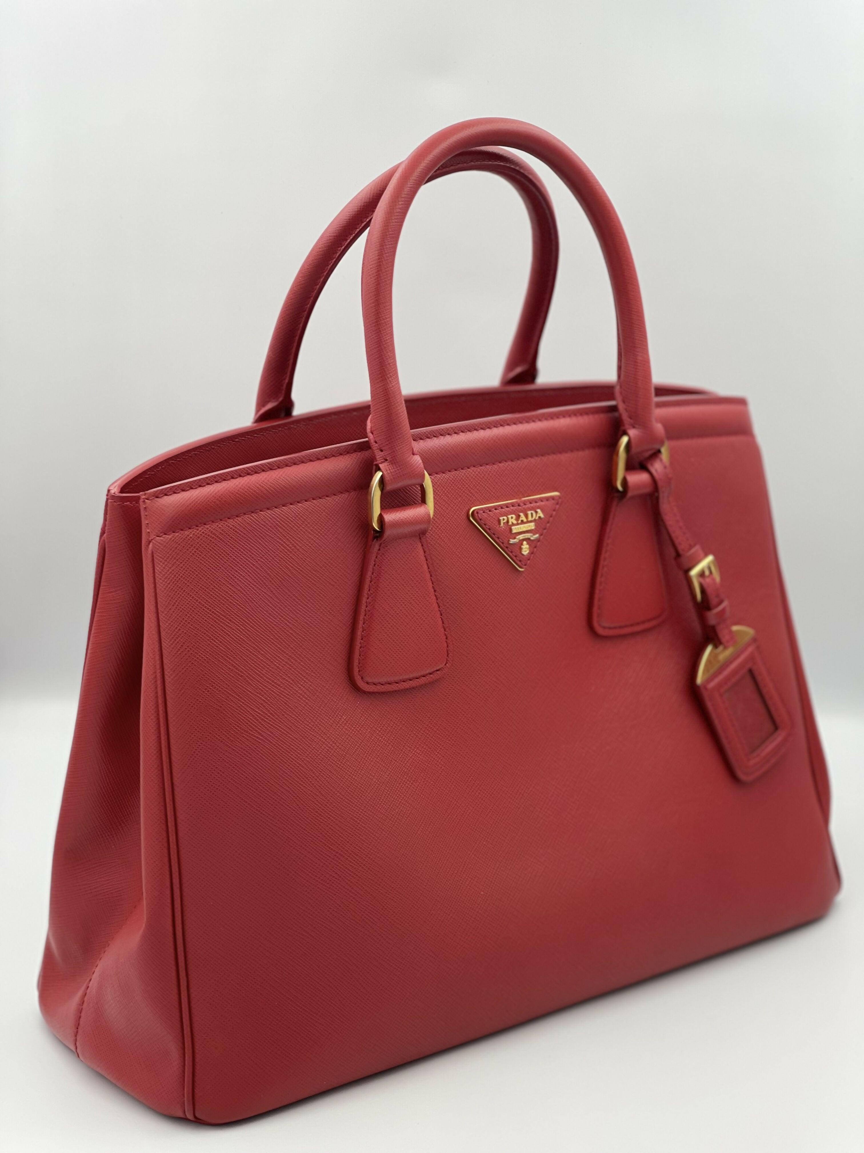 Saffiano Lux Leather Parabole - Endless - UAE Rental and Resale for Women's Fashion