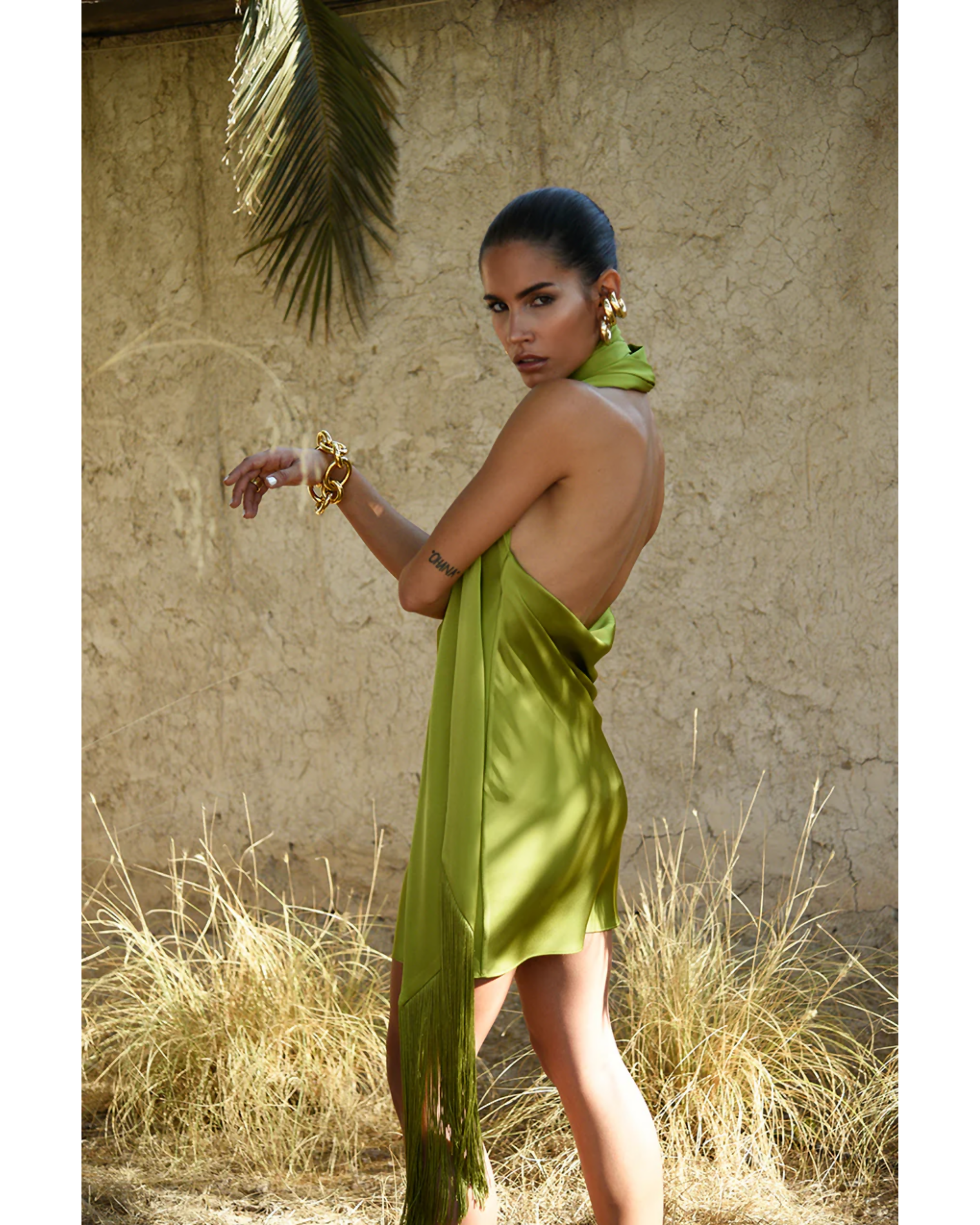 Serafia Dress in Green - Endless - UAE Rental and Resale for Women's Fashion