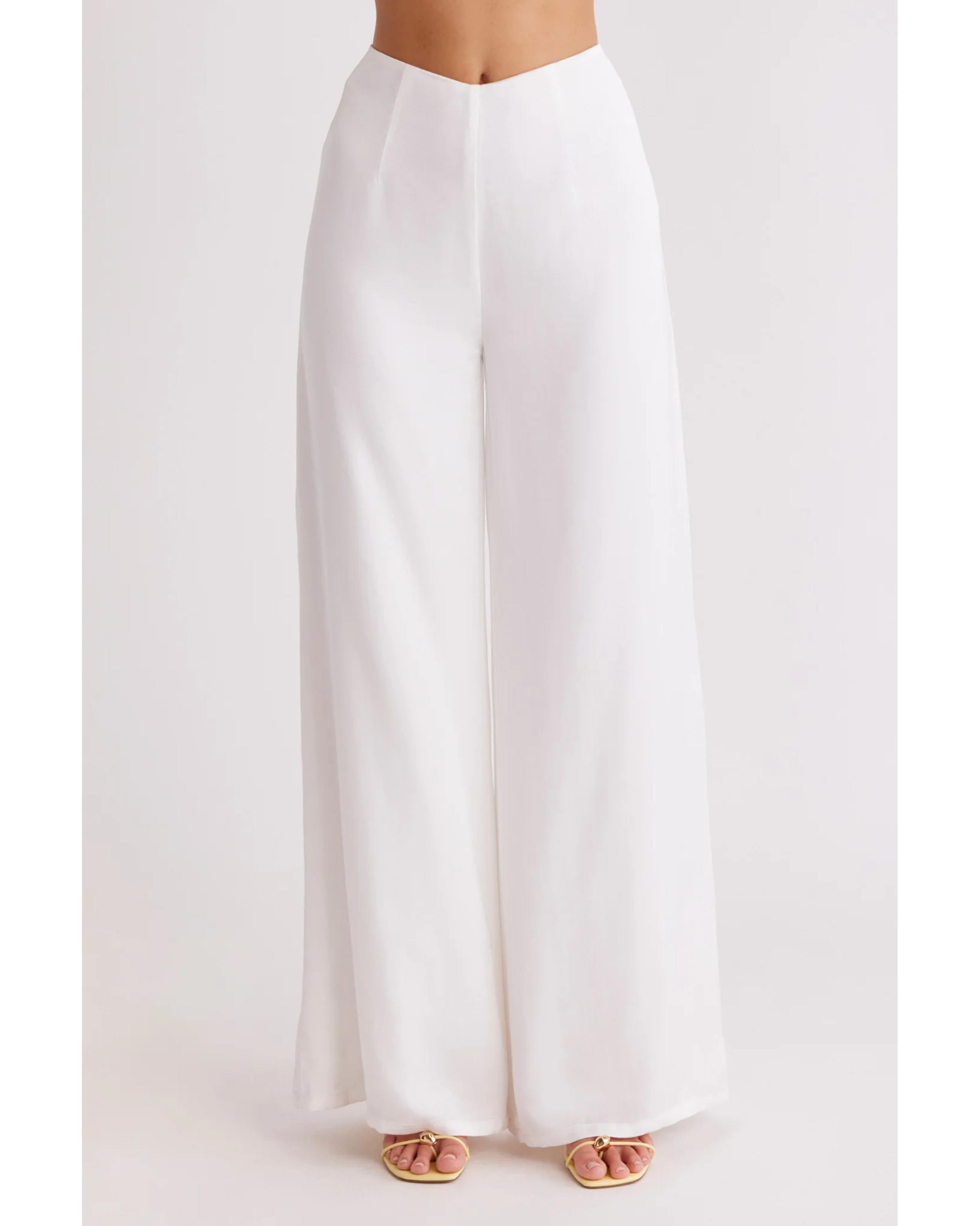 Shai Palazzo Pants - Endless - UAE Rental and Resale for Women's Fashion