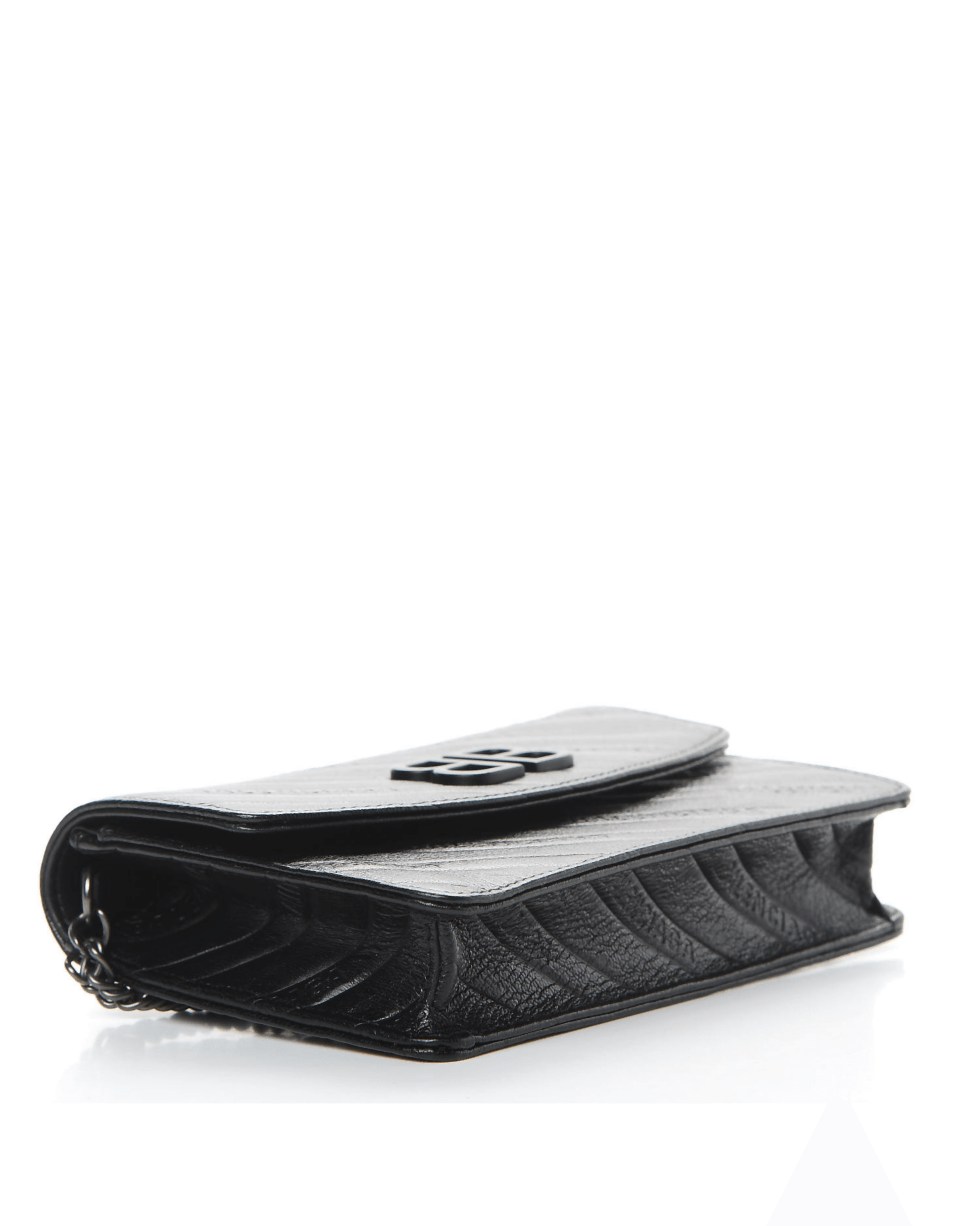 Shiny Goatskin Logo Embossed Monochrome BB Chain Wallet Black - Endless - UAE Rental and Resale for Women's Fashion