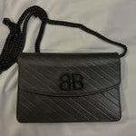 Shiny Goatskin Logo Embossed Monochrome BB Chain Wallet Black - Endless - UAE Rental and Resale for Women's Fashion