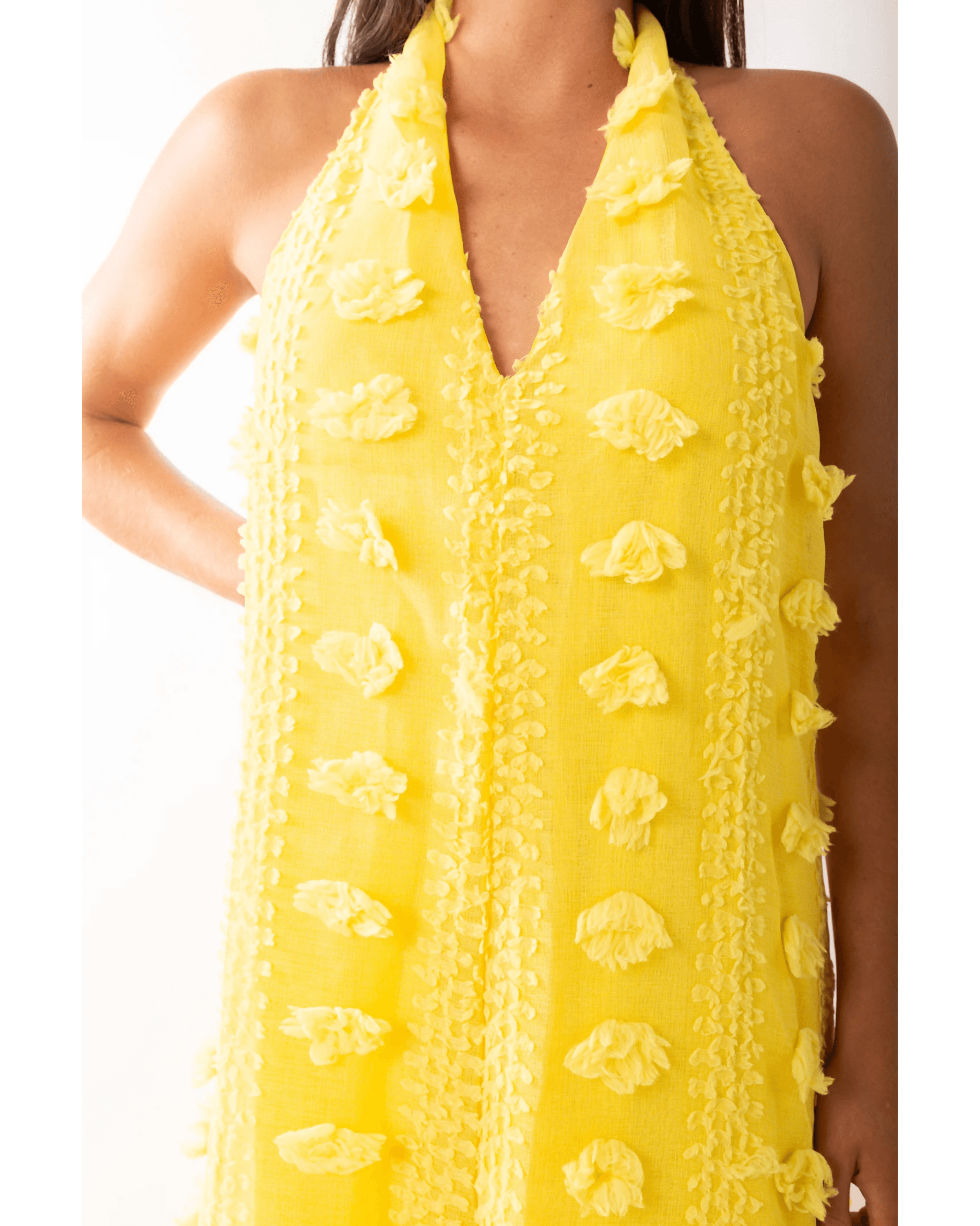 Sleeveless Maxi Dress - Endless - UAE Rental and Resale for Women's Fashion