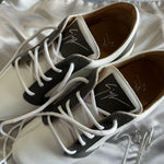 Sneakers In White - Endless - UAE Rental and Resale for Women's Fashion