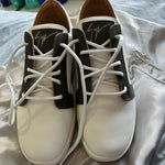 Sneakers In White - Endless - UAE Rental and Resale for Women's Fashion