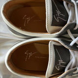 Sneakers In White - Endless - UAE Rental and Resale for Women's Fashion