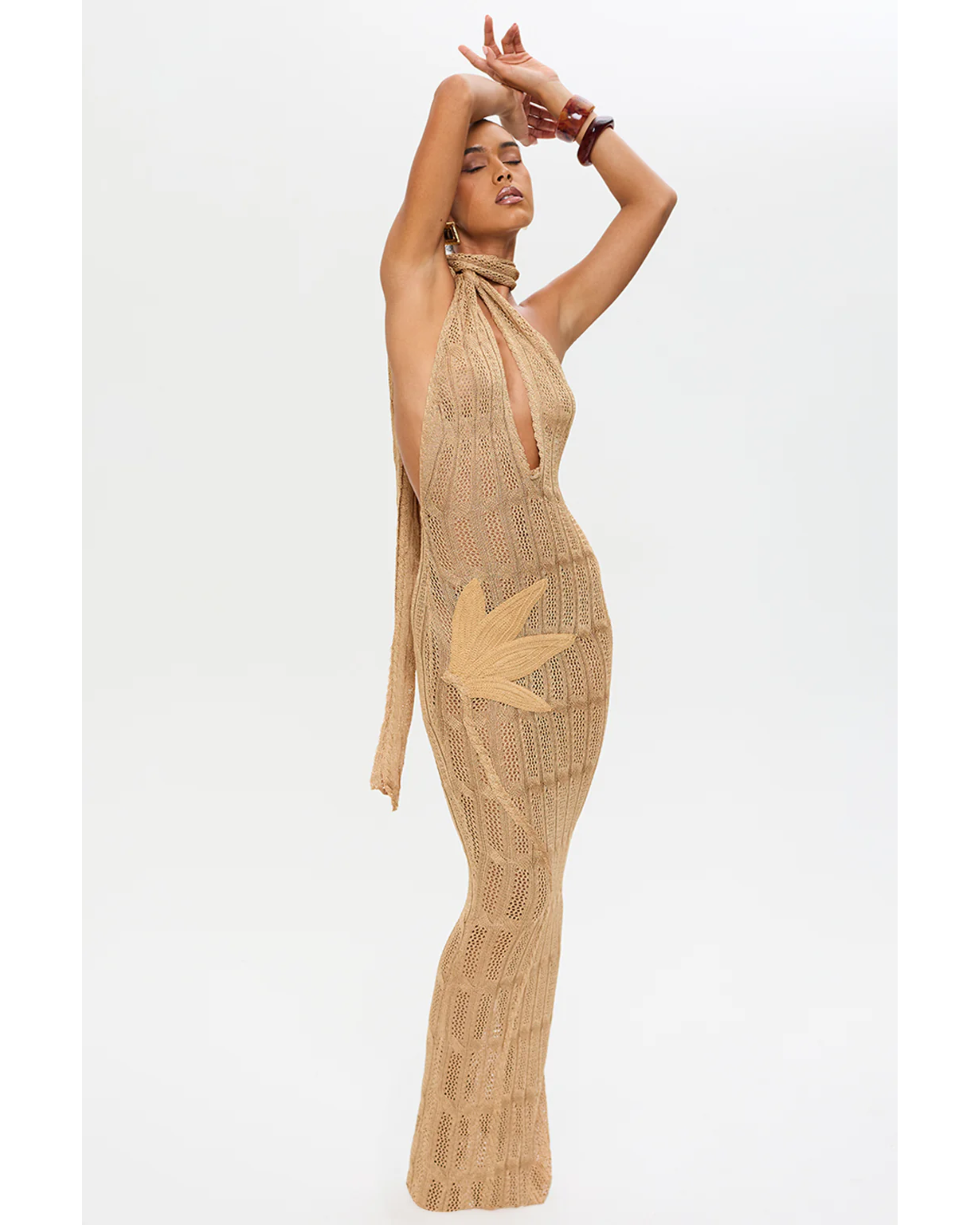 Soleil Halter Knitted Maxi Dress - Endless - UAE Rental and Resale for Women's Fashion