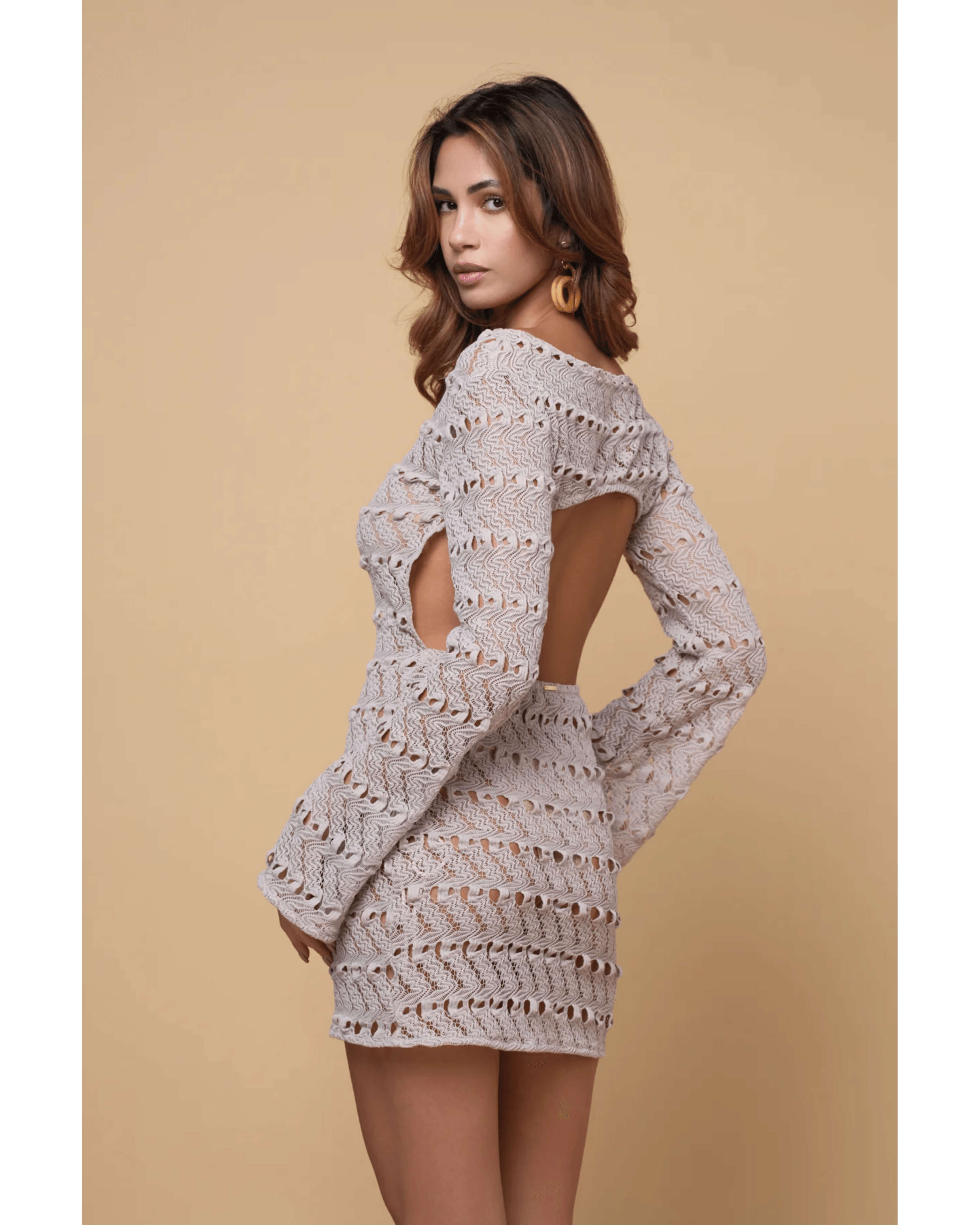 Sophie Beach Dress - Endless - UAE Rental and Resale for Women's Fashion