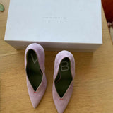 Suede D'Orsay Pumps - Endless - UAE Rental and Resale for Women's Fashion