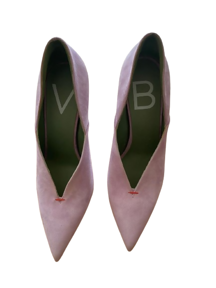 Suede D'Orsay Pumps - Endless - UAE Rental and Resale for Women's Fashion