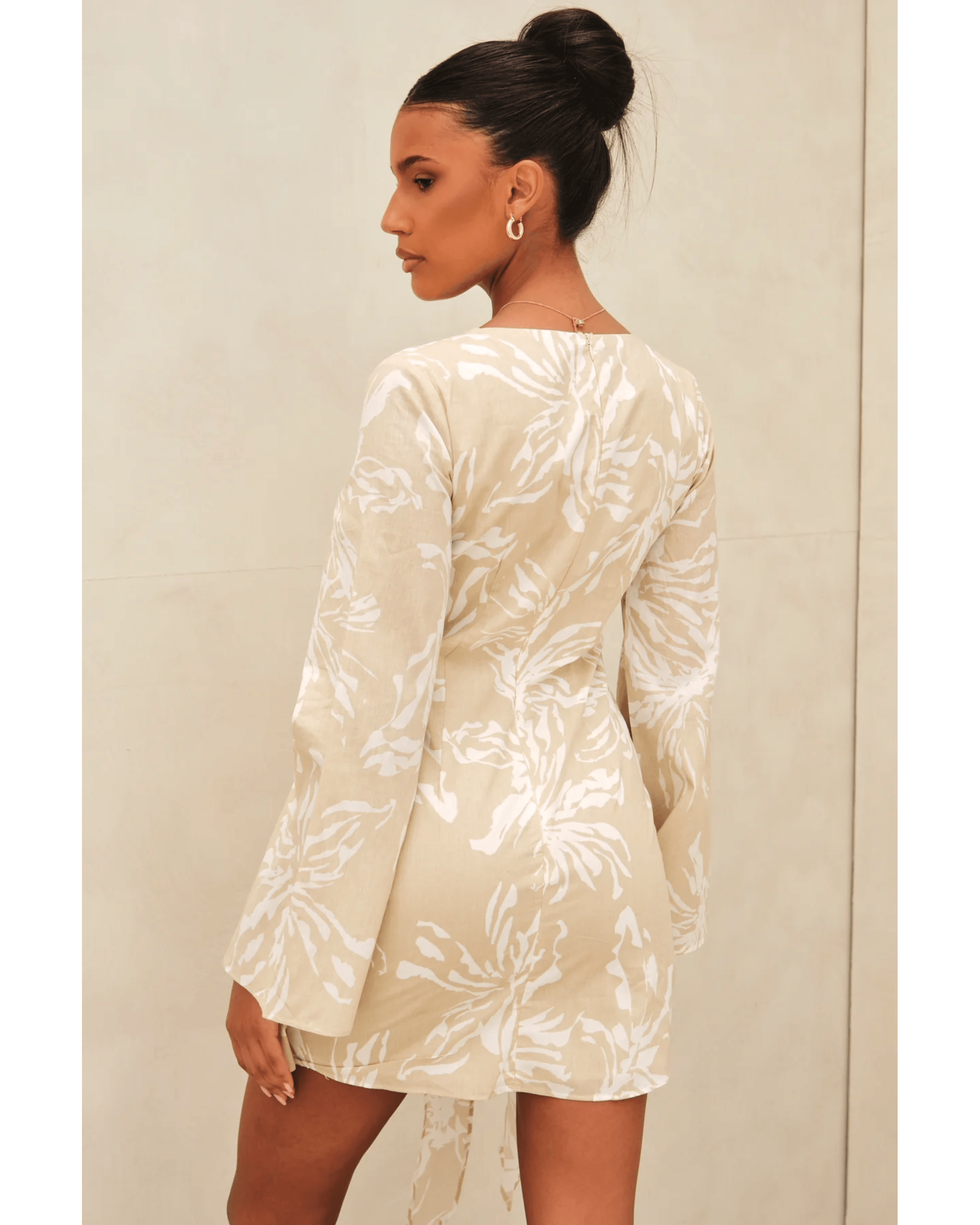 Tanya Dress - Endless - UAE Rental and Resale for Women's Fashion