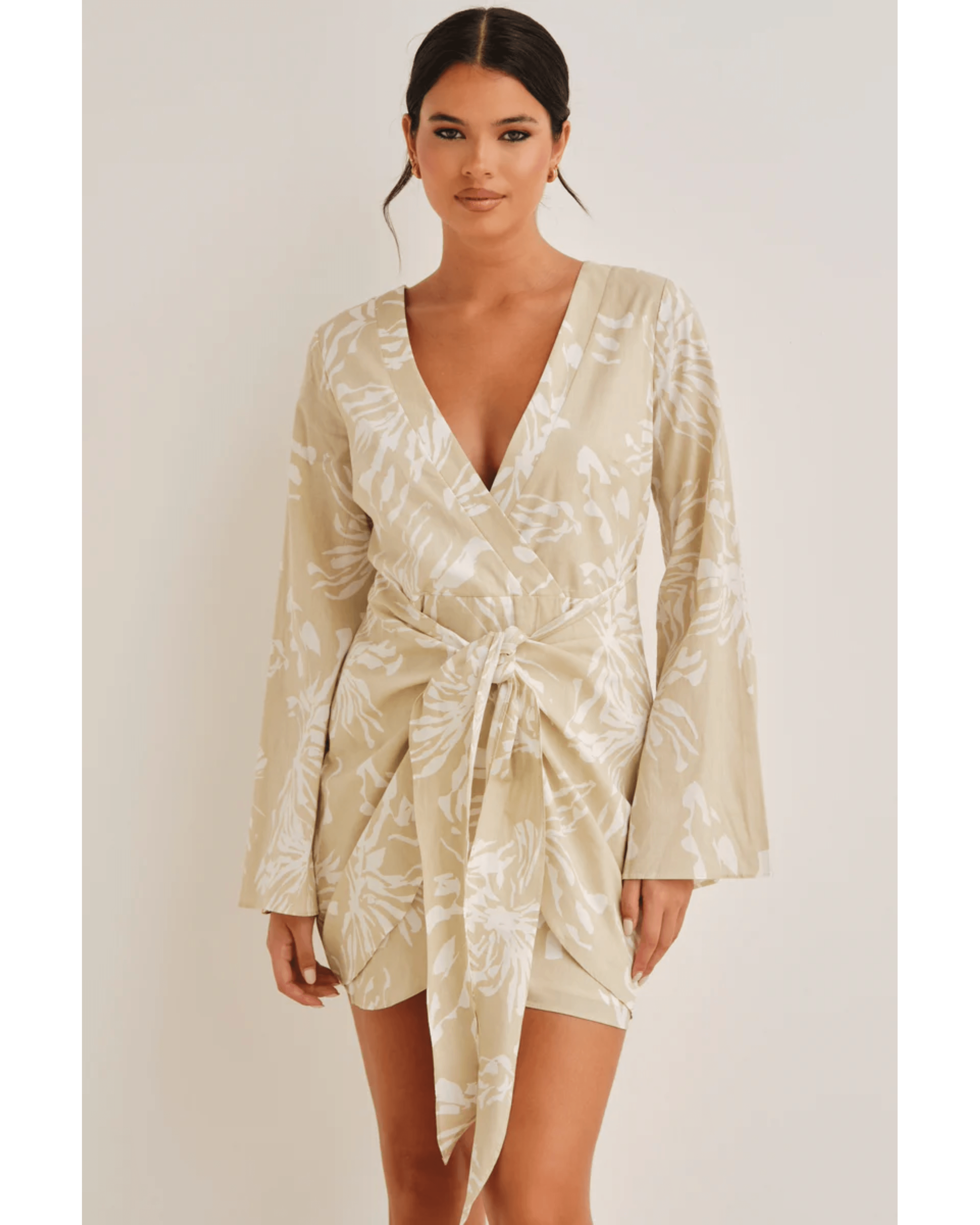 Tanya Dress - Endless - UAE Rental and Resale for Women's Fashion