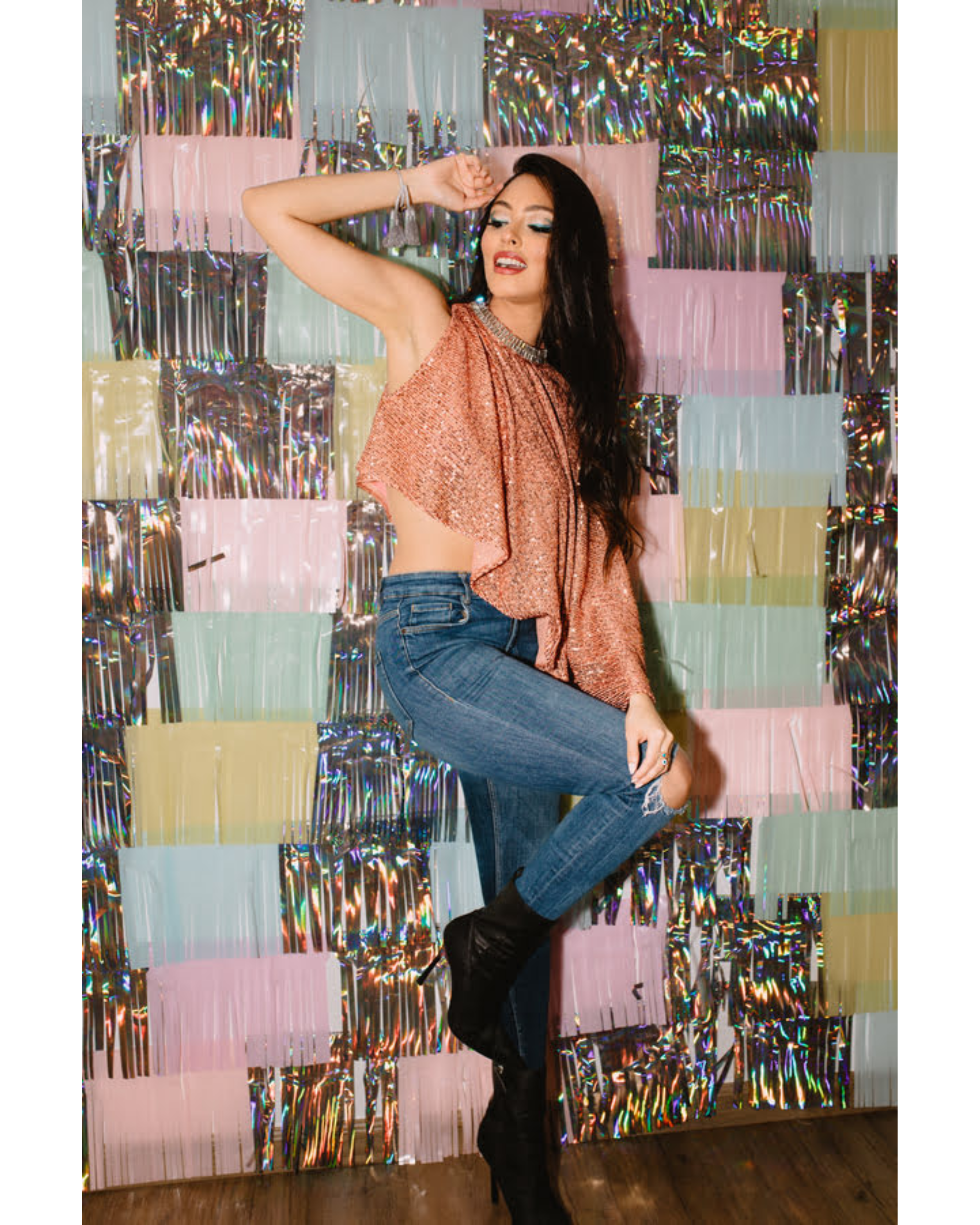 Tate Crop Top - Endless - UAE Rental and Resale for Women's Fashion