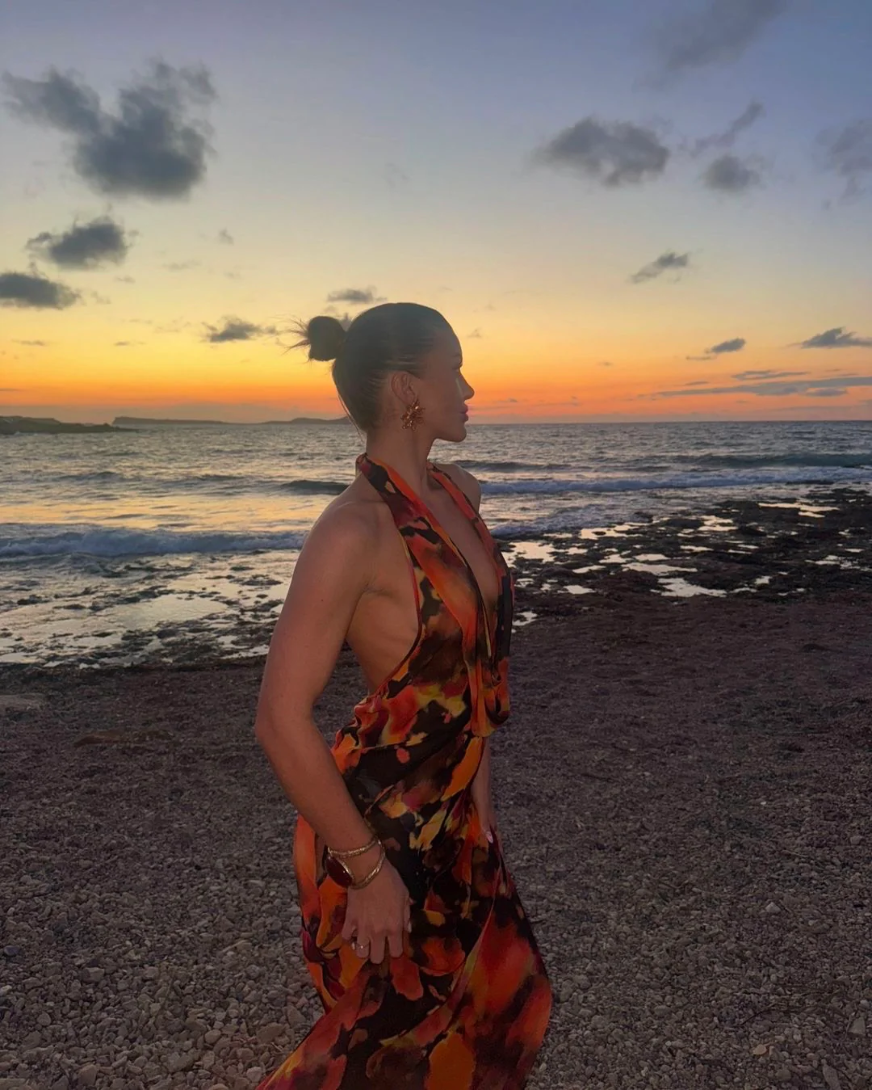 The Jealousy Dress - Endless - UAE Rental and Resale for Women's Fashion