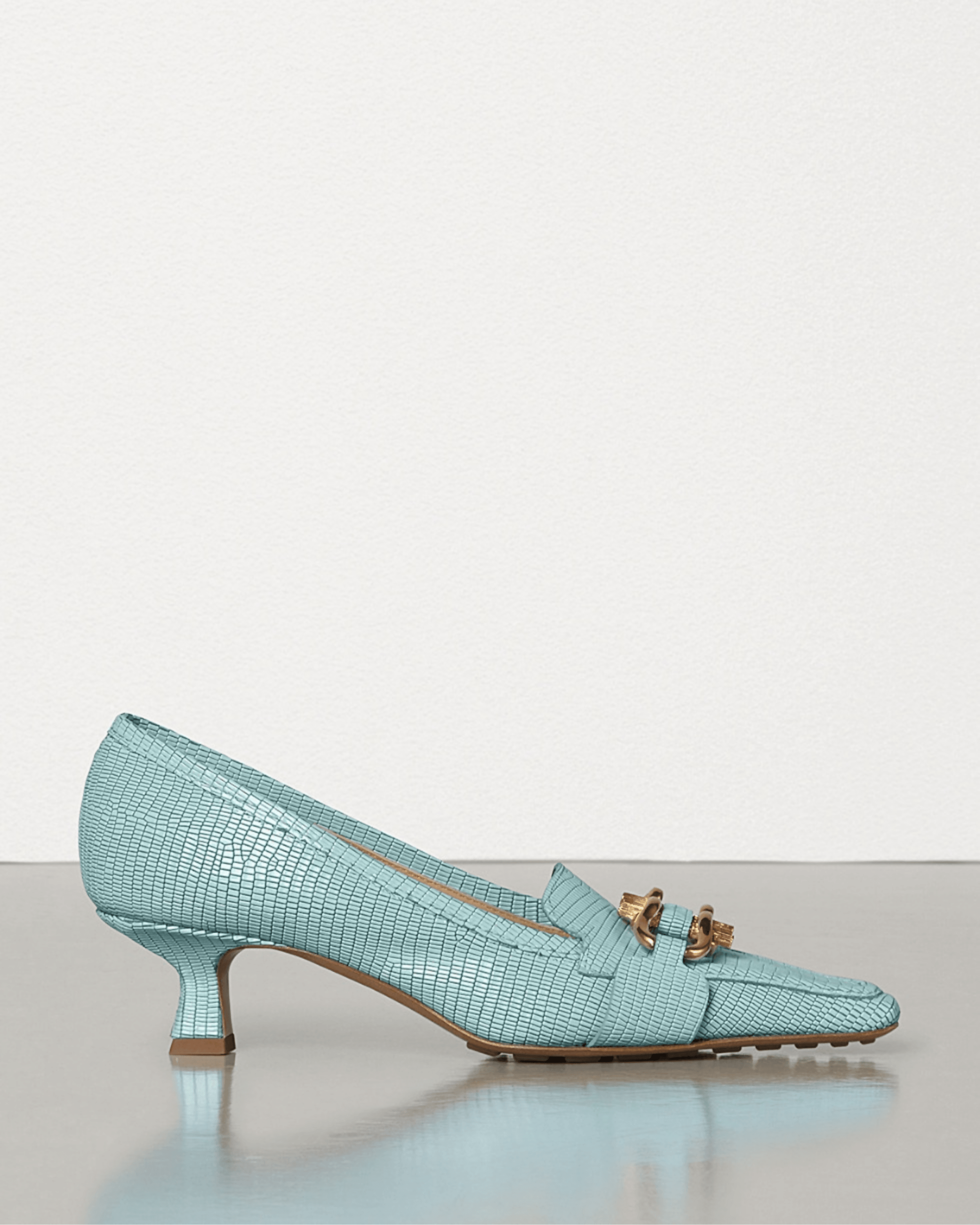 The Madame Pumps In Blue Lizard Embossed Leather - Endless - UAE Rental and Resale for Women's Fashion