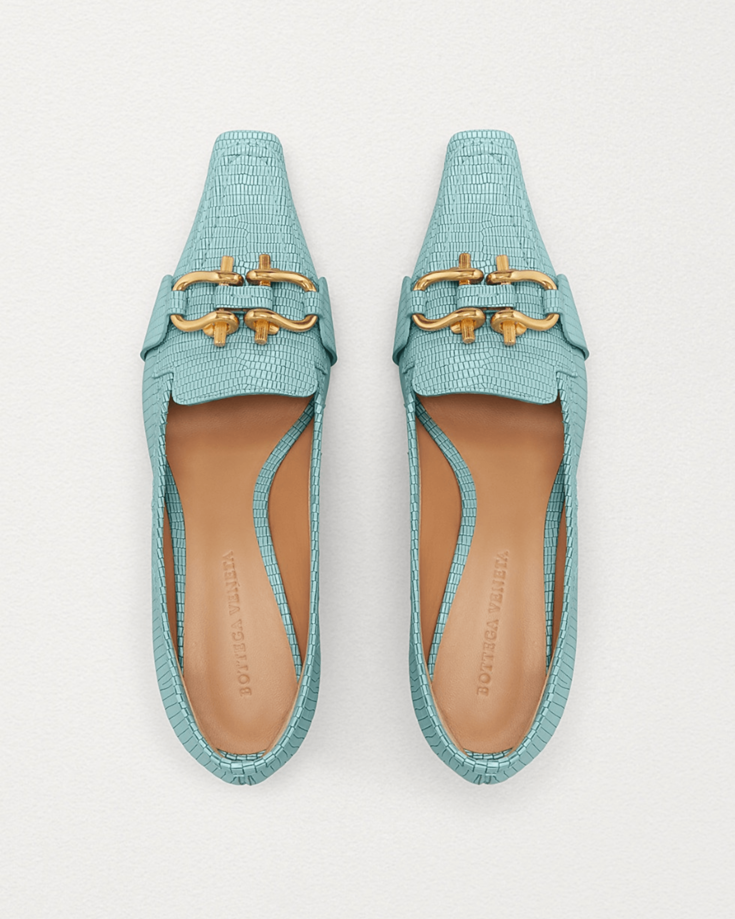 The Madame Pumps In Blue Lizard Embossed Leather - Endless - UAE Rental and Resale for Women's Fashion