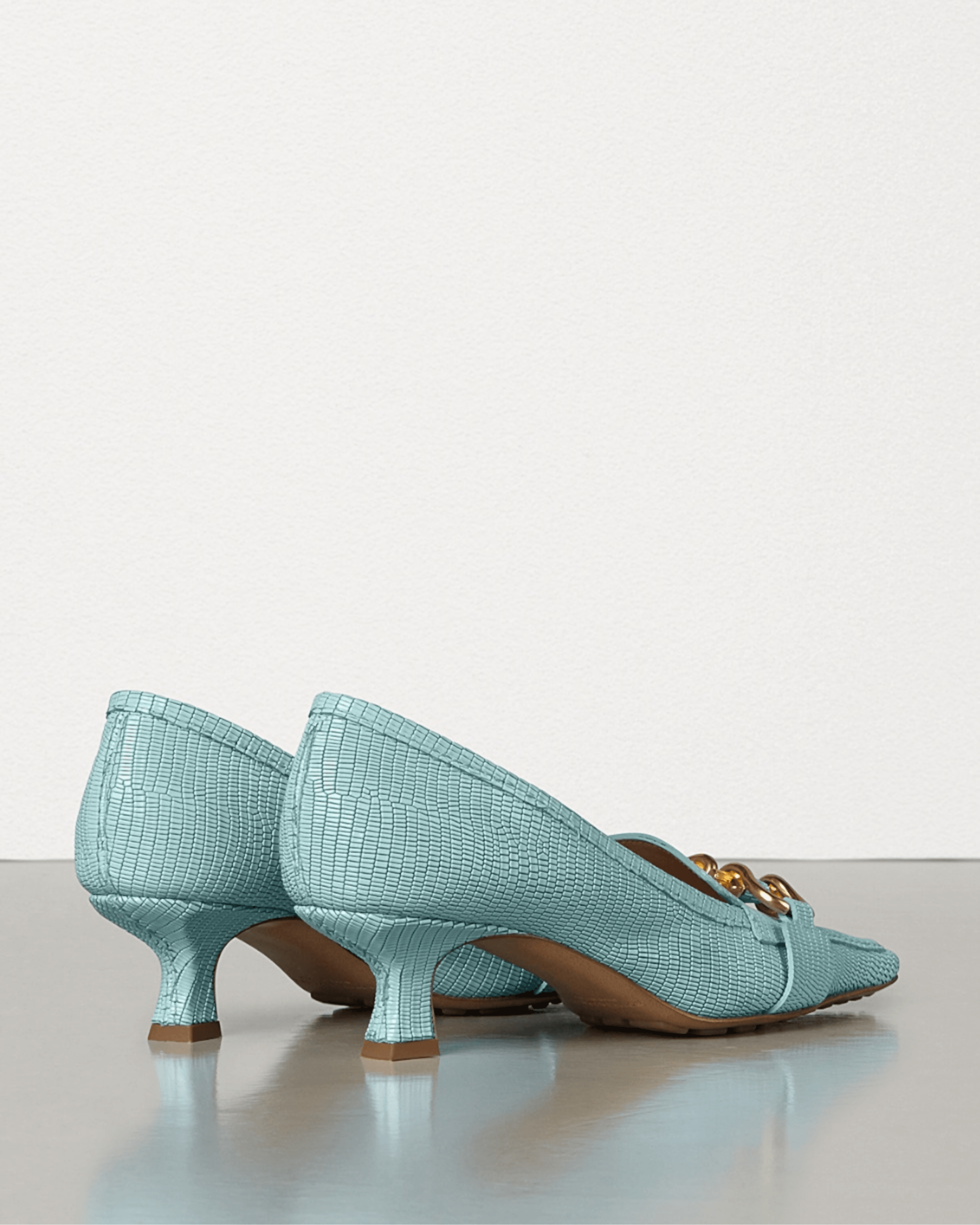 The Madame Pumps In Blue Lizard Embossed Leather - Endless - UAE Rental and Resale for Women's Fashion
