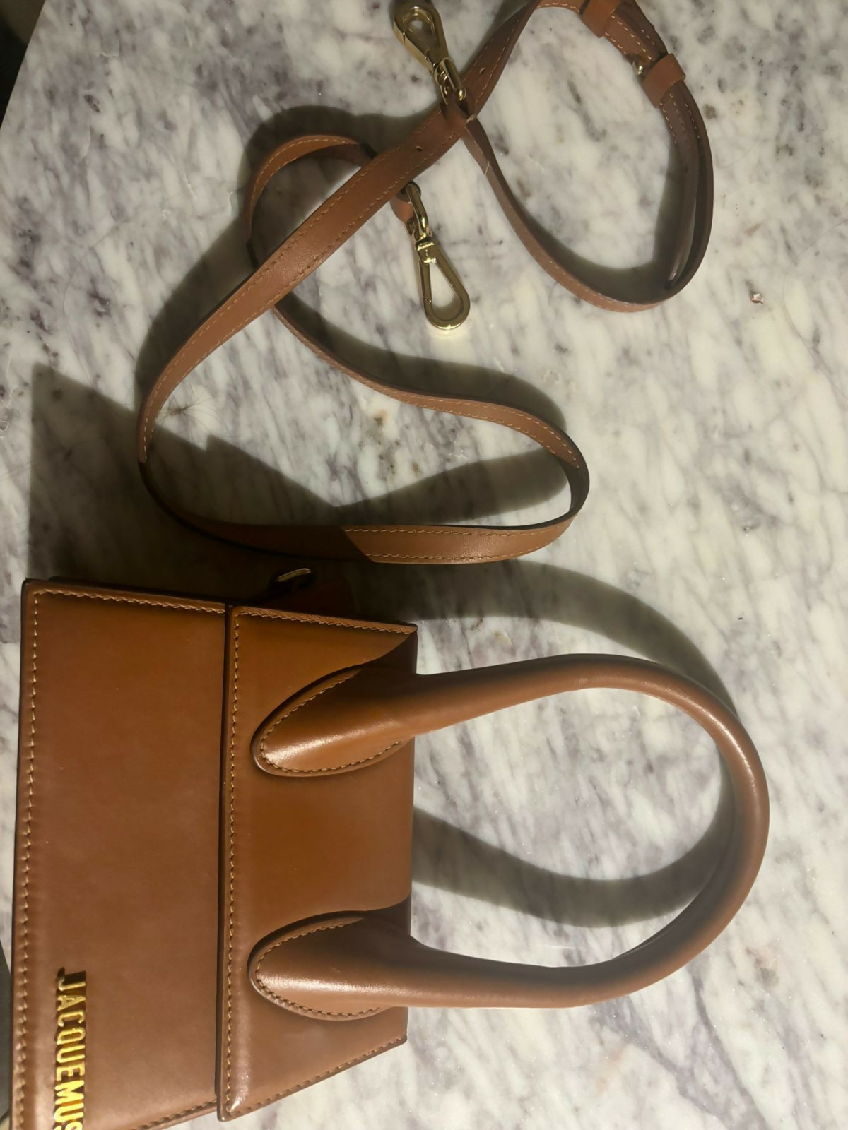 The Medium Chiquito - Endless - UAE Rental and Resale for Women's Fashion