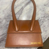 The Medium Chiquito - Endless - UAE Rental and Resale for Women's Fashion