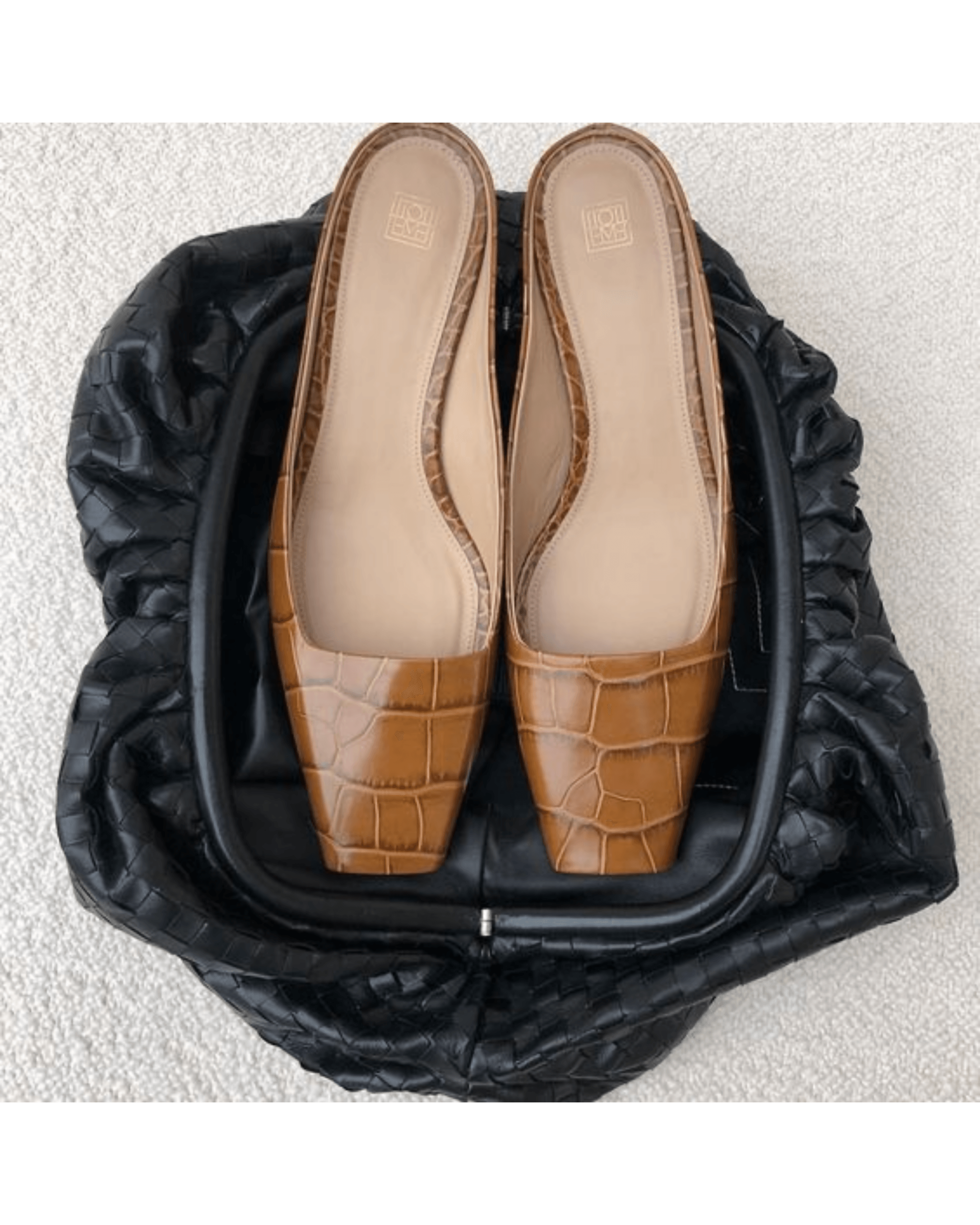 The Mule in Beige Croco - Endless - UAE Rental and Resale for Women's Fashion