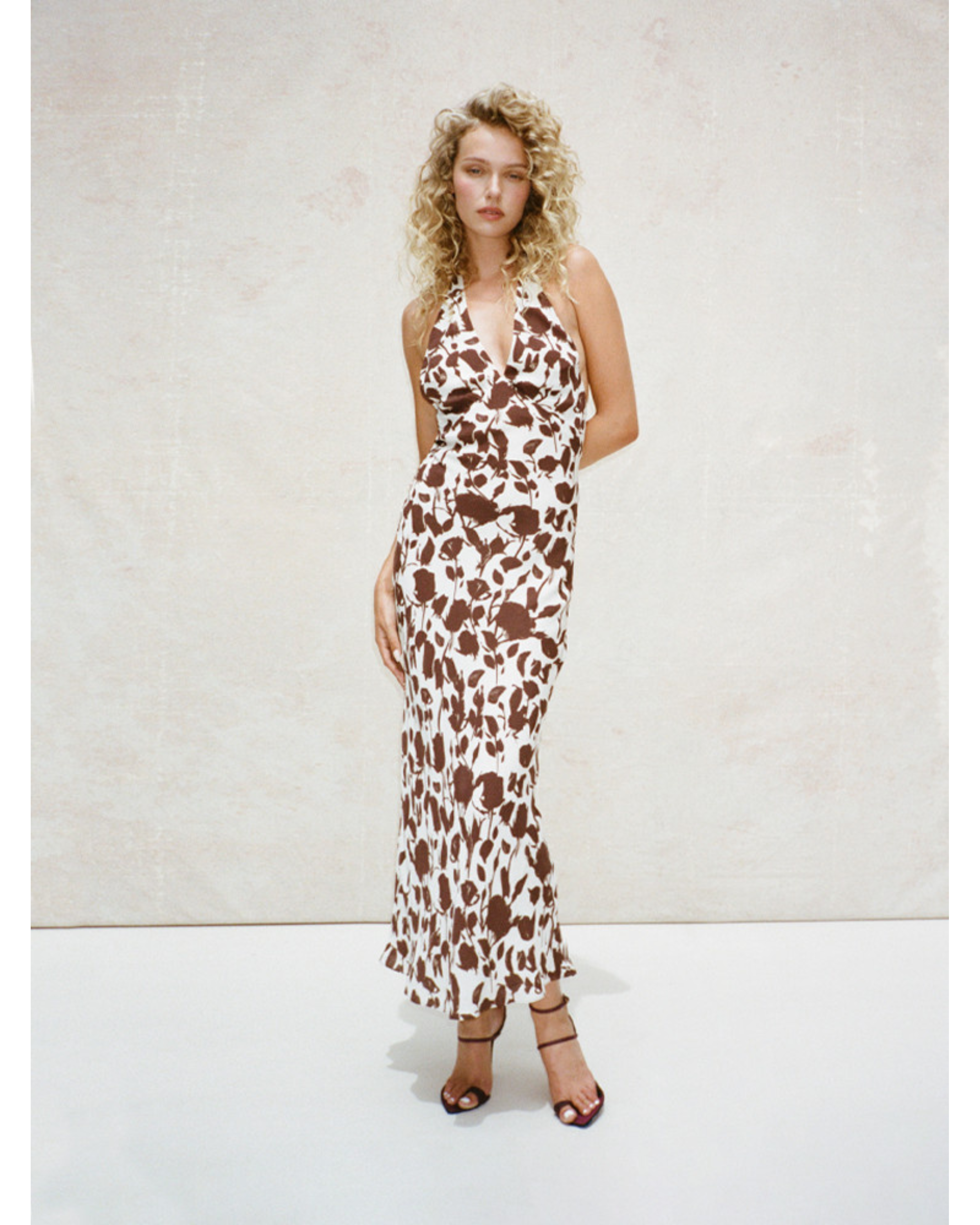 The Simone Dress - Endless - UAE Rental and Resale for Women's Fashion