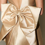 The Ultimate Muse Bow Detail Mini Dress - Endless - UAE Rental and Resale for Women's Fashion