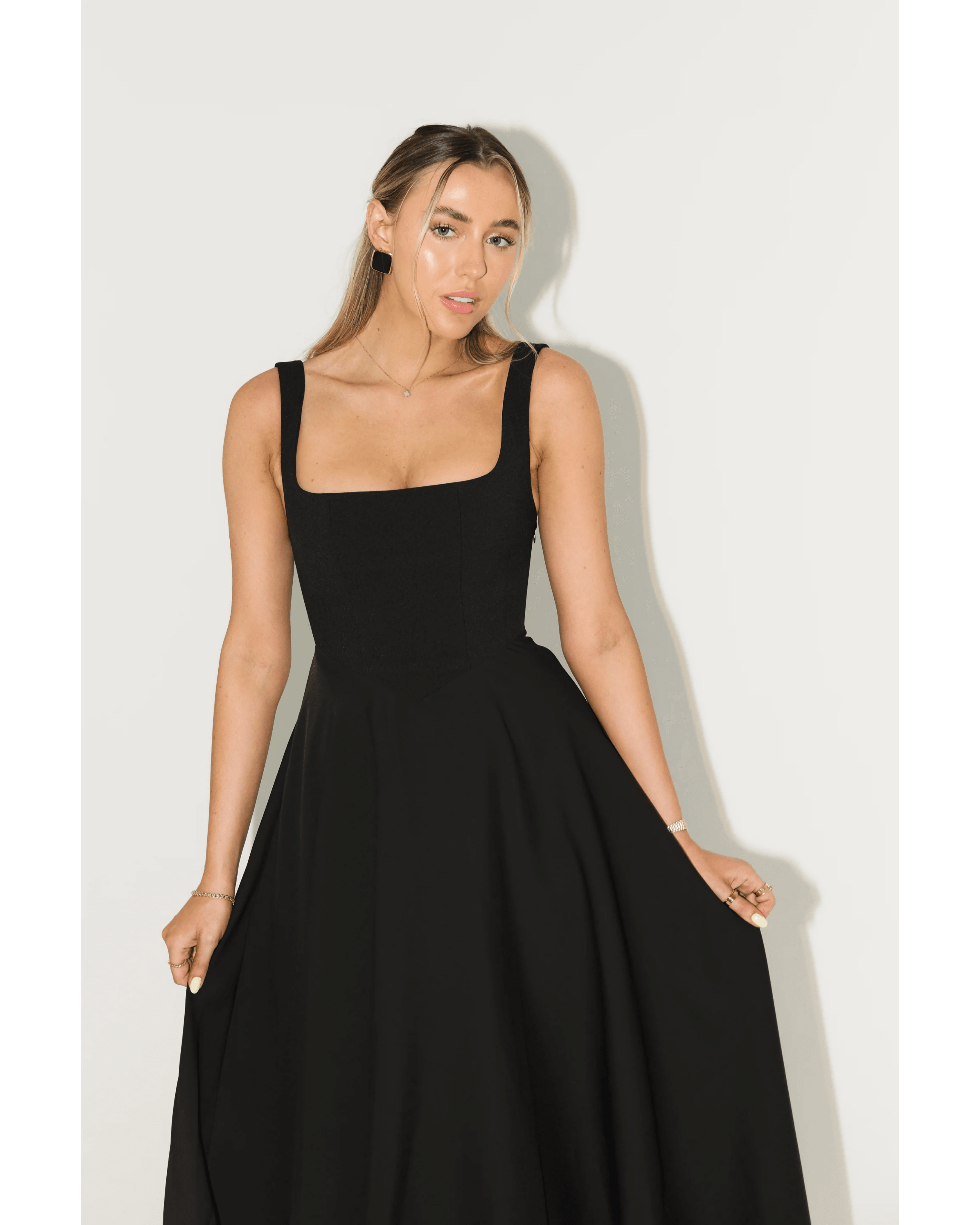 The Ultimate Muse High Waist Square Neck Midi Dress - Endless - UAE Rental and Resale for Women's Fashion