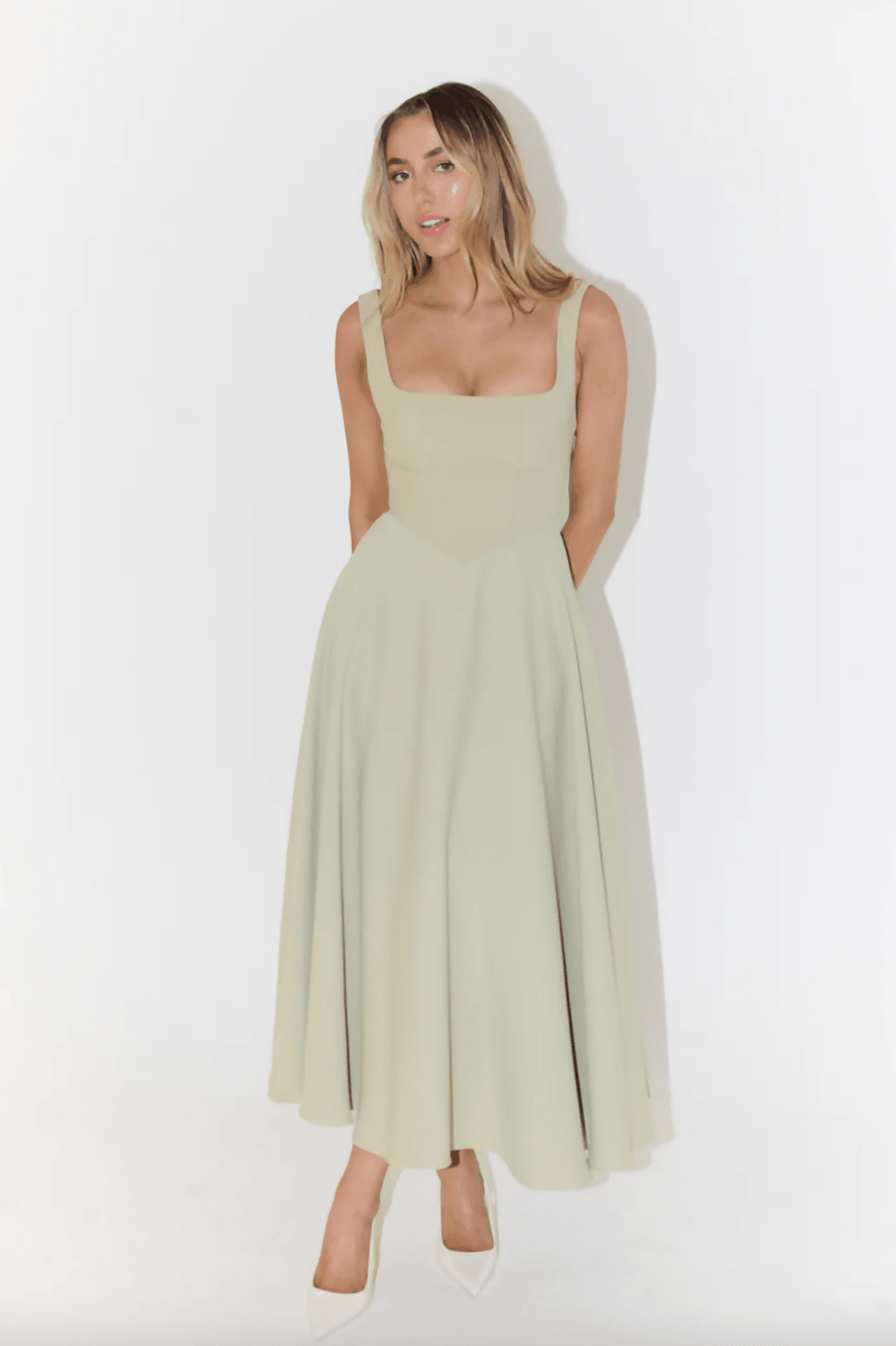 The Ultimate Muse High Waist Square Neck Midi Dress - Endless - UAE Rental and Resale for Women's Fashion