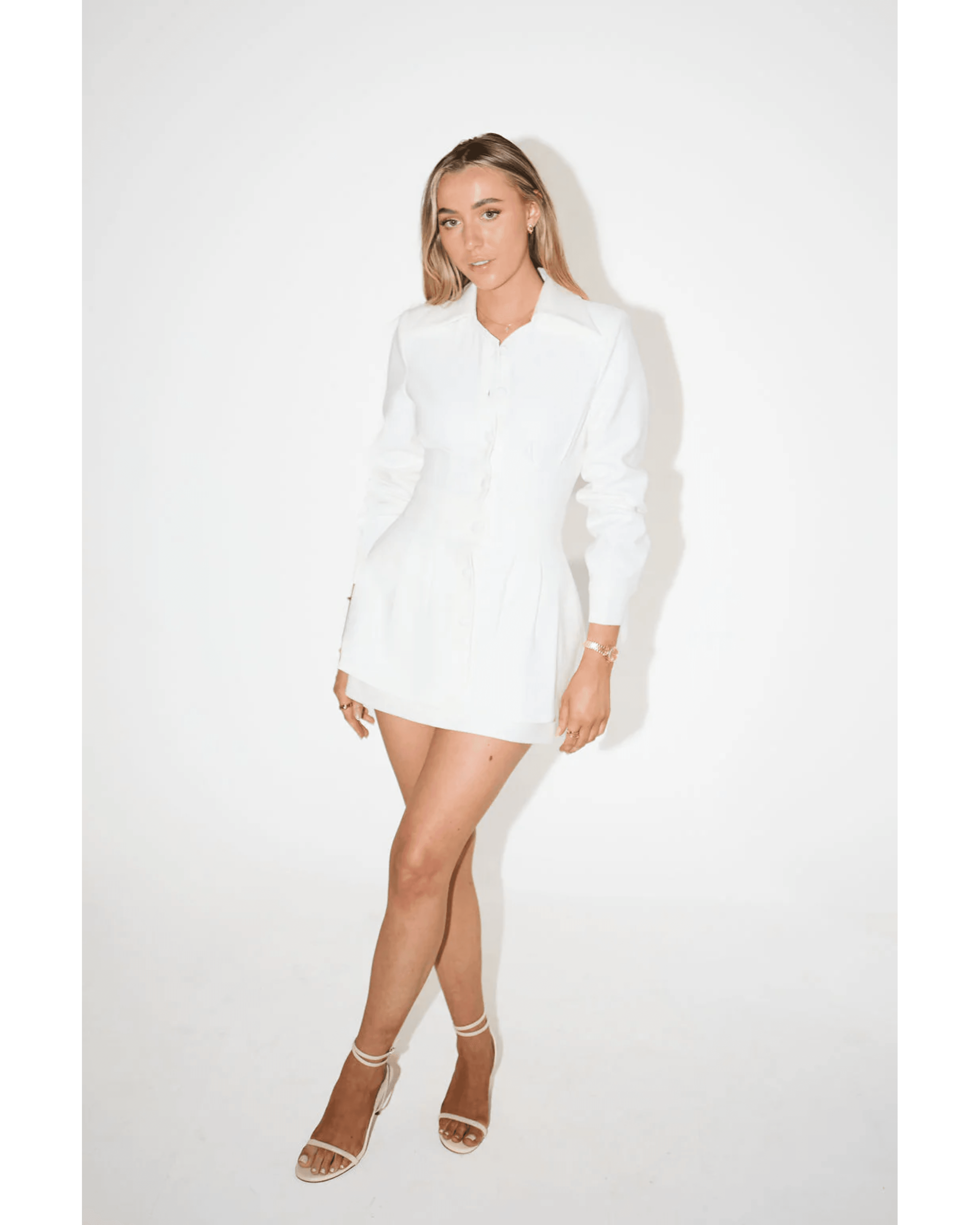 The Ultimate Muse Shirt - Endless - UAE Rental and Resale for Women's Fashion