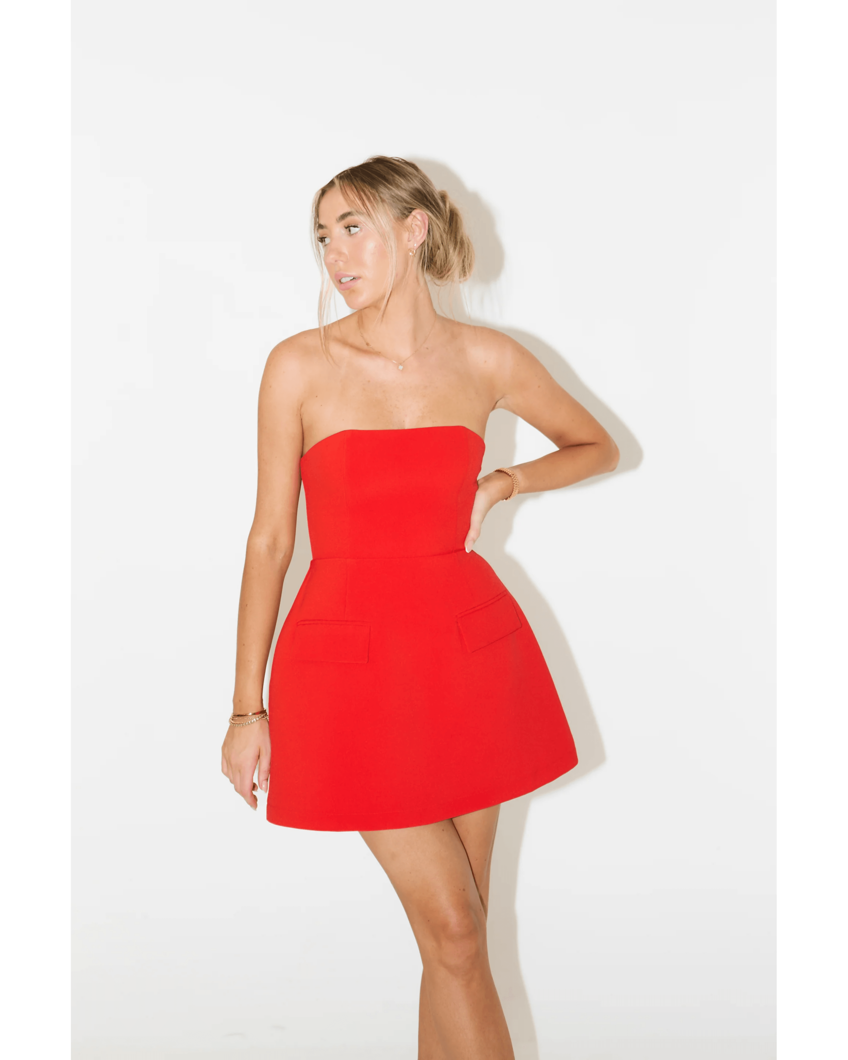The Ultimate Muse Strapless Dress - Endless - UAE Rental and Resale for Women's Fashion