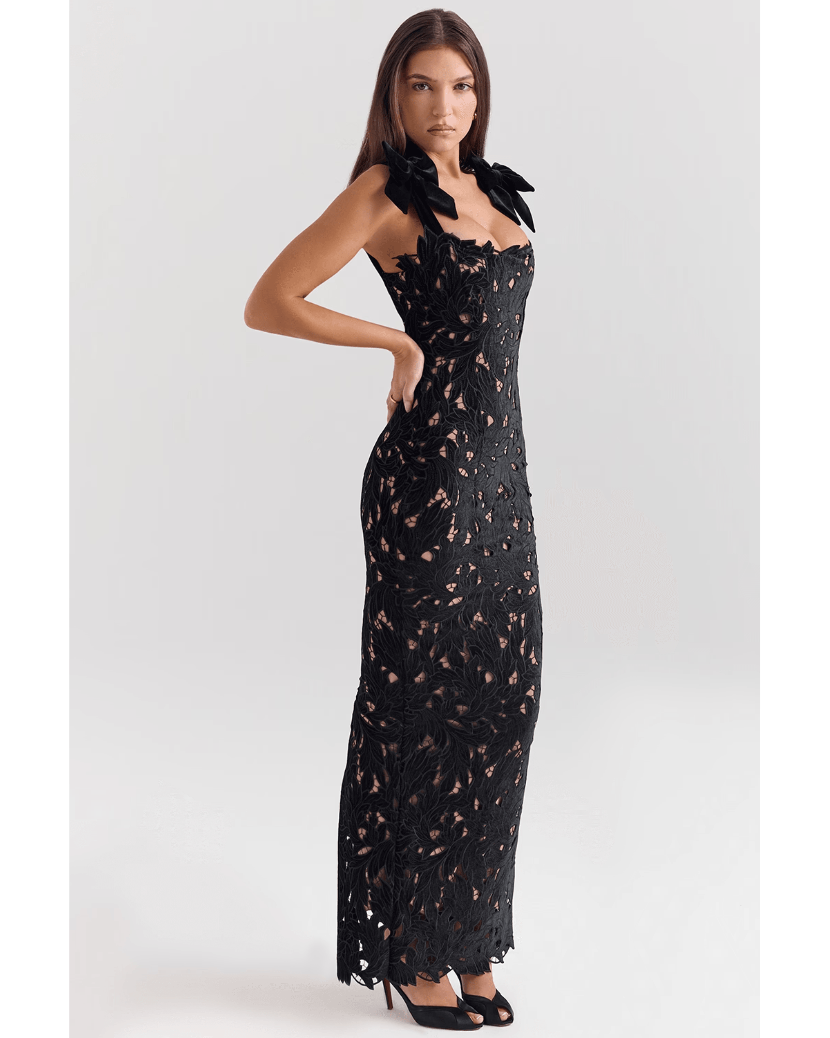 Tiff Black Velvet Lace Maxi Dress - Endless - UAE Rental and Resale for Women's Fashion