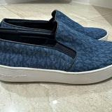 Trent Slip-On Sneakers - Endless - UAE Rental and Resale for Women's Fashion