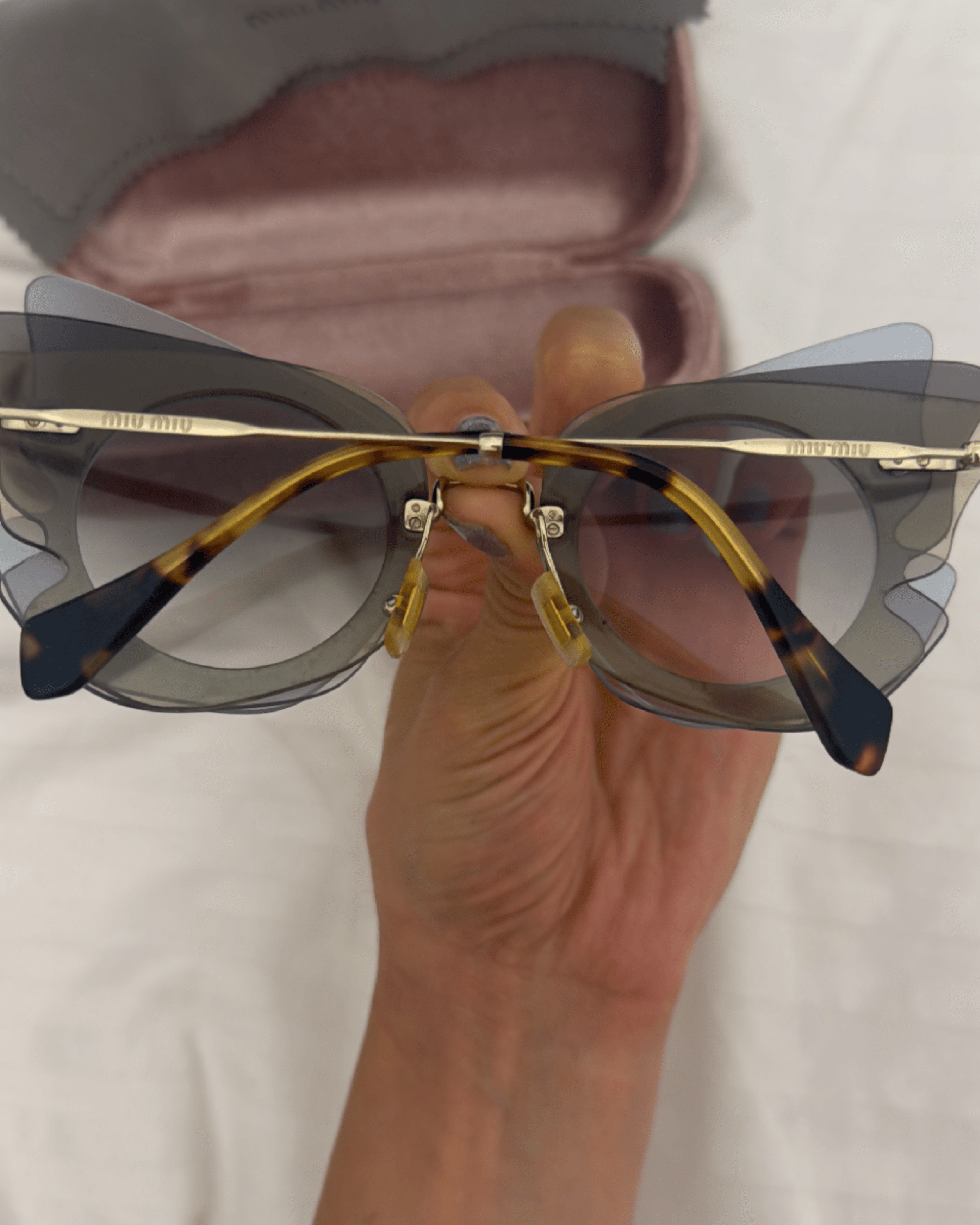 VA43C2 Sunglasses - Endless - UAE Rental and Resale for Women's Fashion