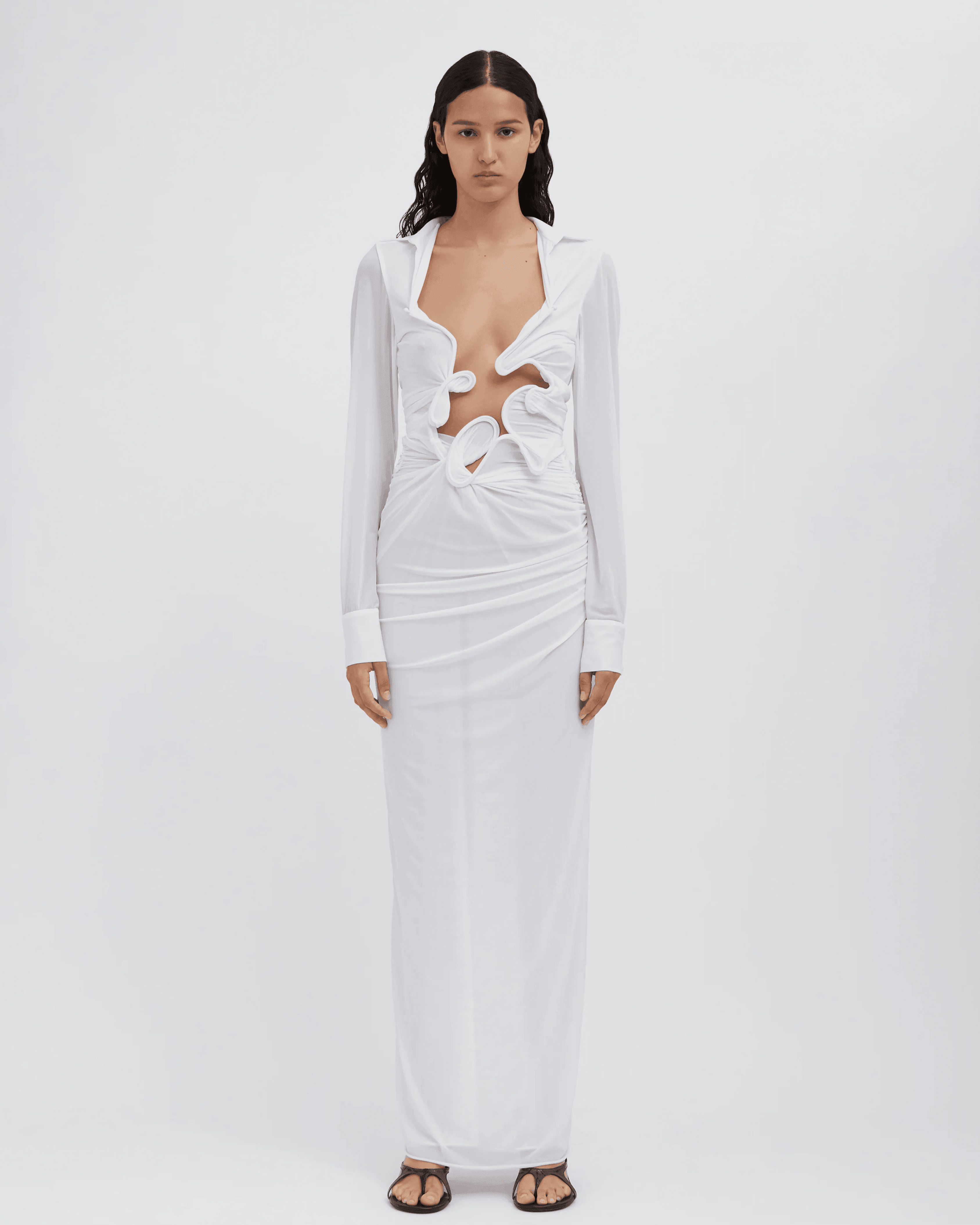 Venus Plunge Shirt Dress - Endless - UAE Rental and Resale for Women's Fashion