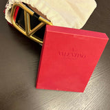 VLogo Signature Reversible Leather Belt - Endless - UAE Rental and Resale for Women's Fashion