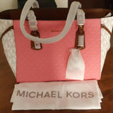 Voyager Medium Color-Block Logo Tote Bag - Endless - UAE Rental and Resale for Women's Fashion