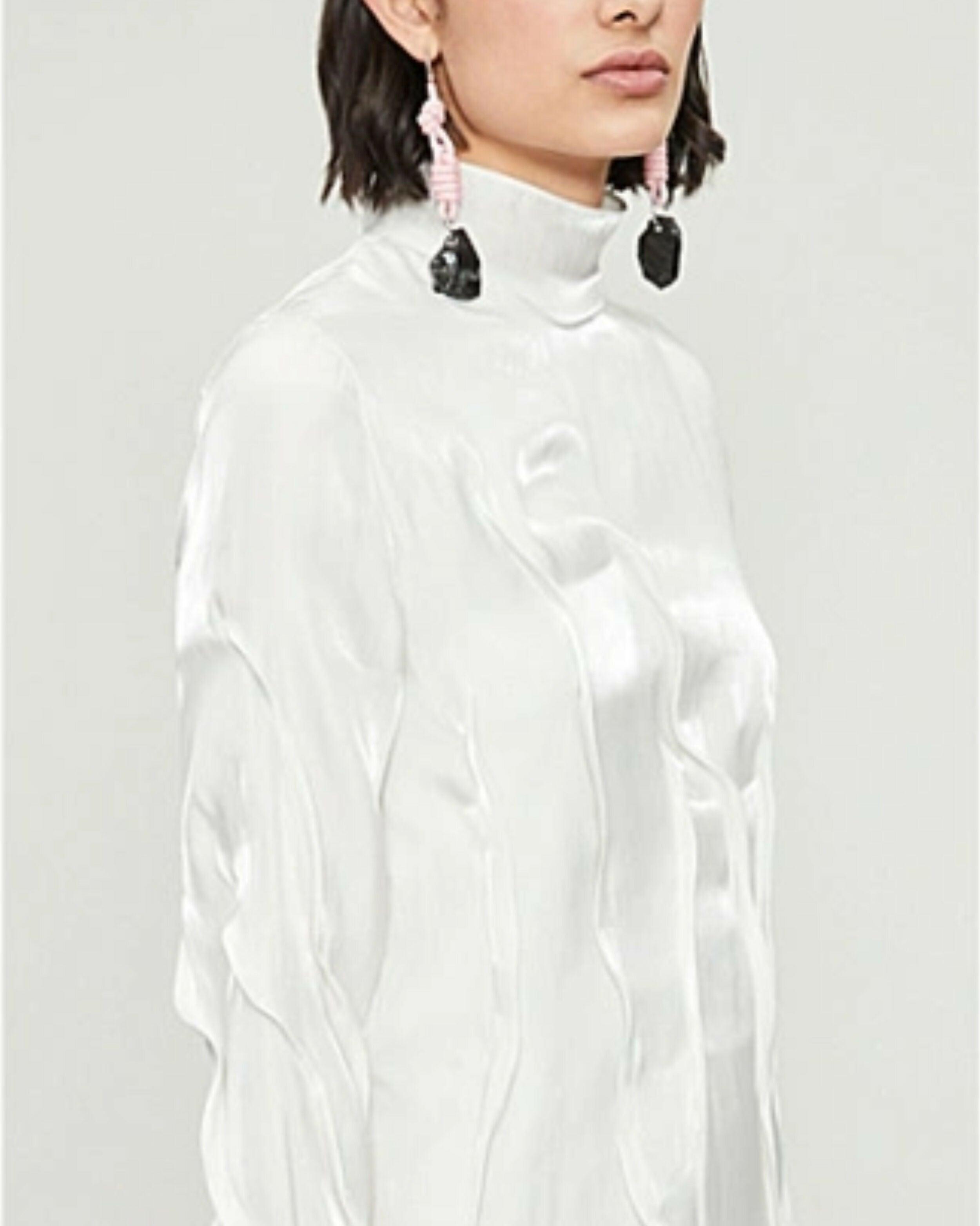 Wavy Satin Turtleneck Mini Dress - Endless - UAE Rental and Resale for Women's Fashion