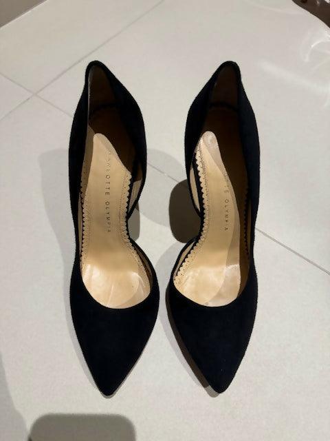 Women's Suede Pointed D'orsay Pumps - Endless - UAE Rental and Resale for Women's Fashion