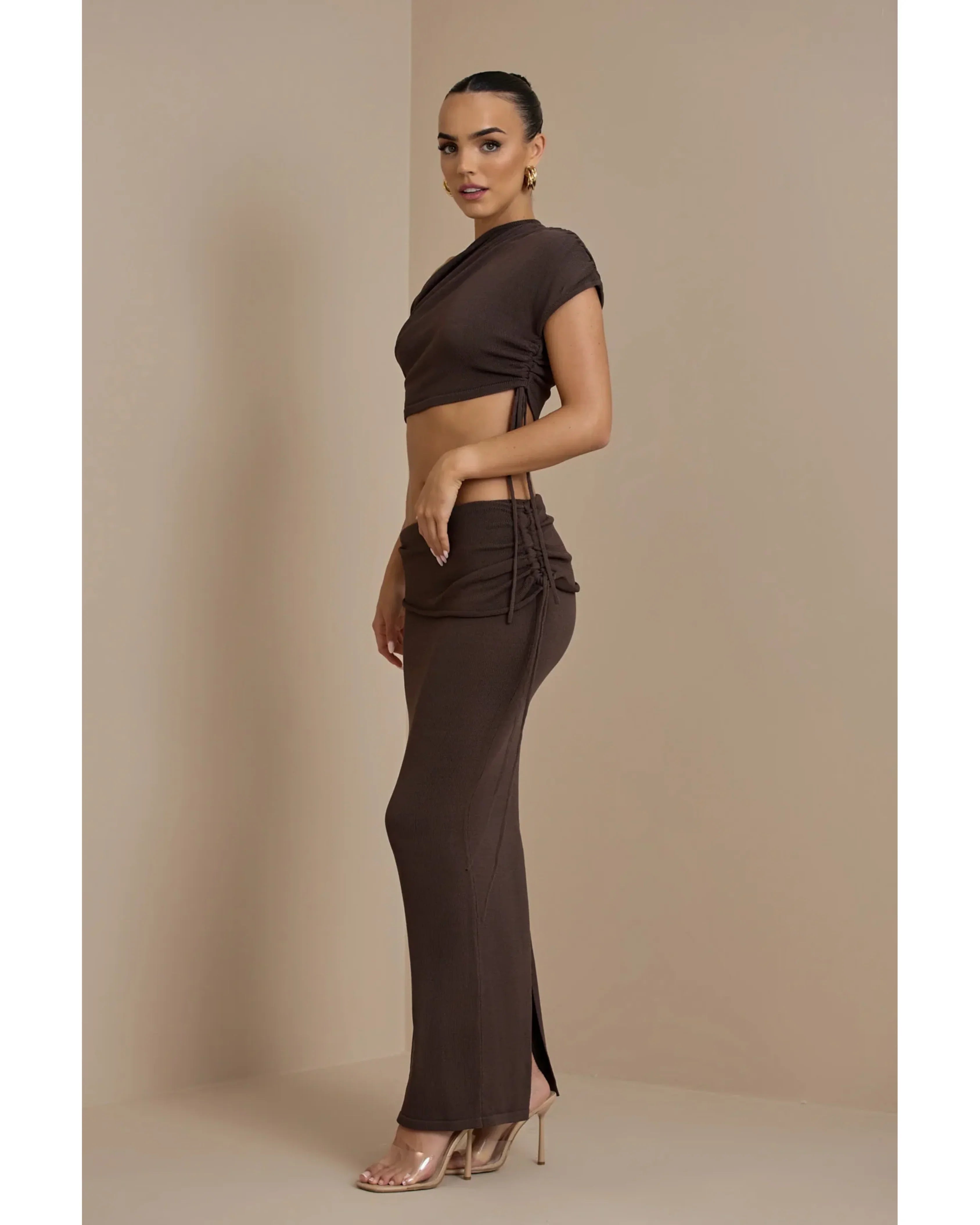 Yris Knitted Co-ord Set - Endless - UAE Rental and Resale for Women's Fashion