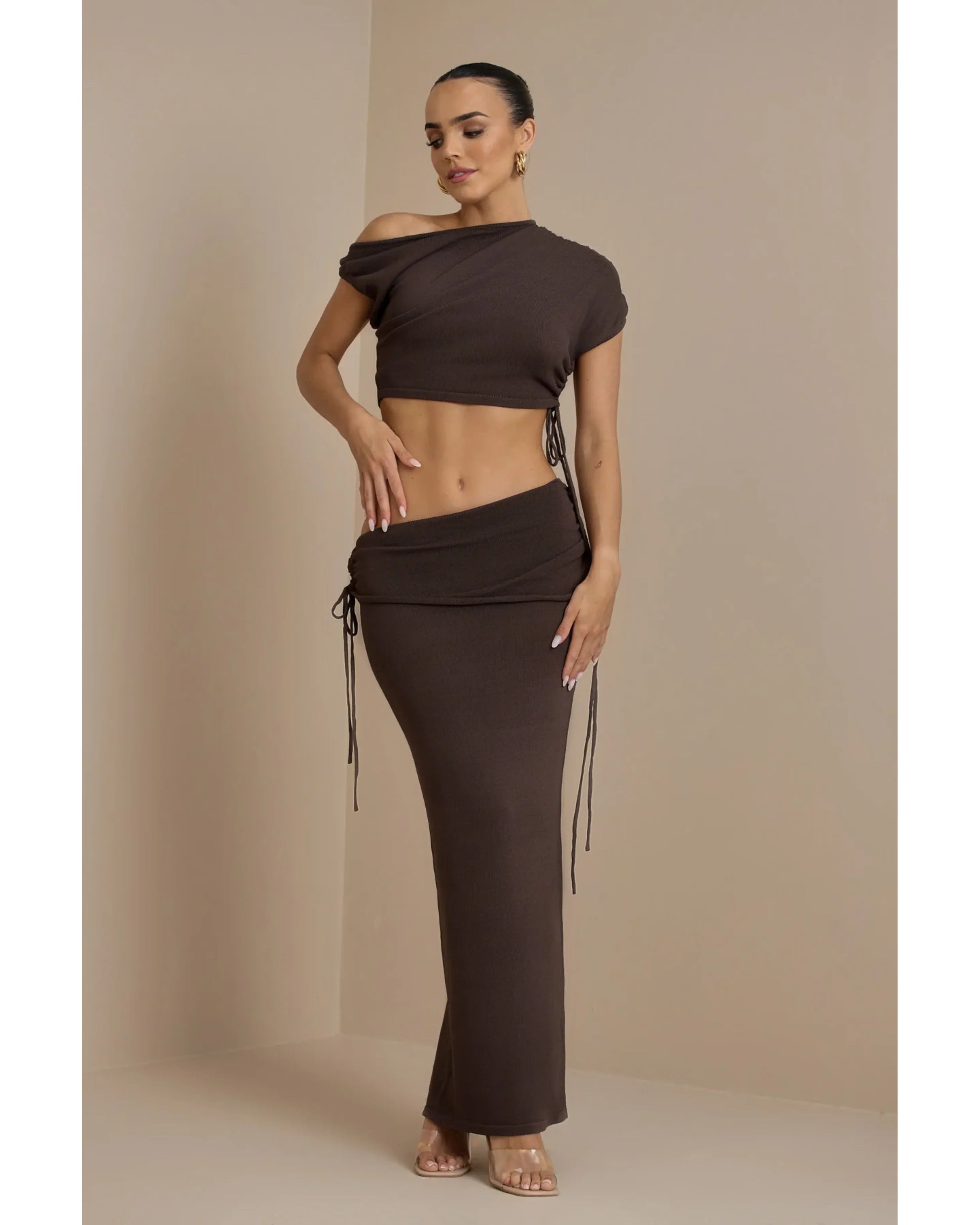 Yris Knitted Co-ord Set - Endless - UAE Rental and Resale for Women's Fashion