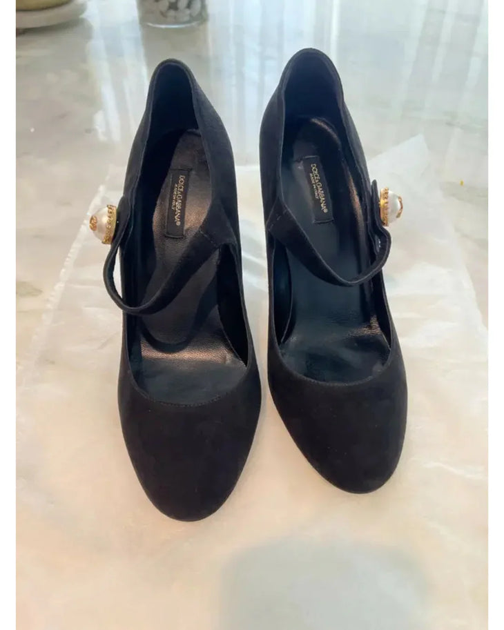 Black suede Mary Jane pump with gold button detail and chunky heel — Dolce & Gabbana | Endless UAE