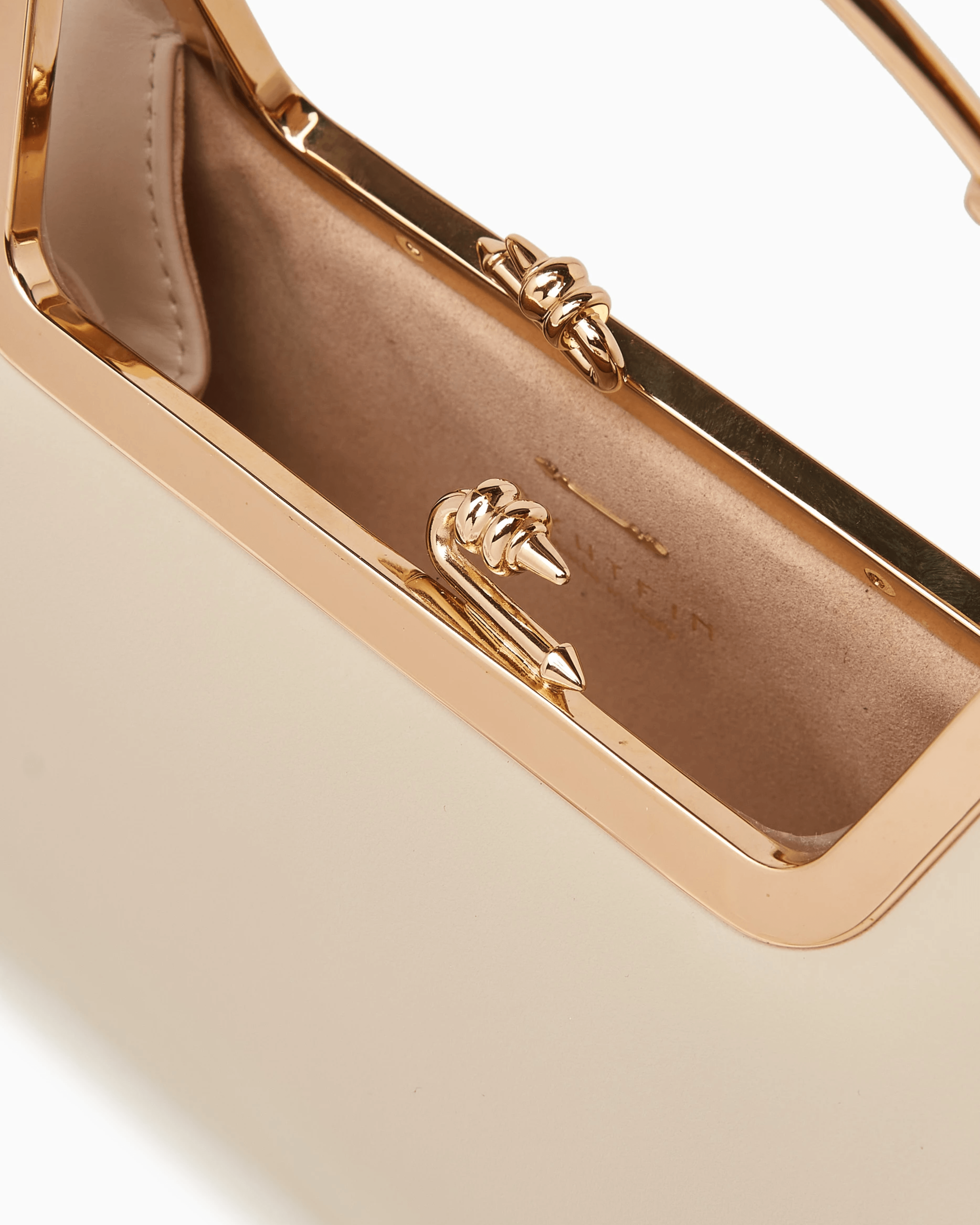 Zayan Clutch in Leather - Endless - UAE Rental and Resale for Women's Fashion