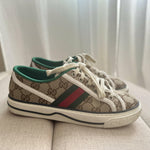 GG Supreme Canvas Sneakers - Endless - UAE Rental and Resale for Women's Fashion