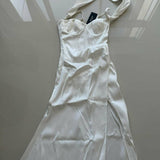 Jessica White Dress - Endless - UAE Rental and Resale for Women's Fashion